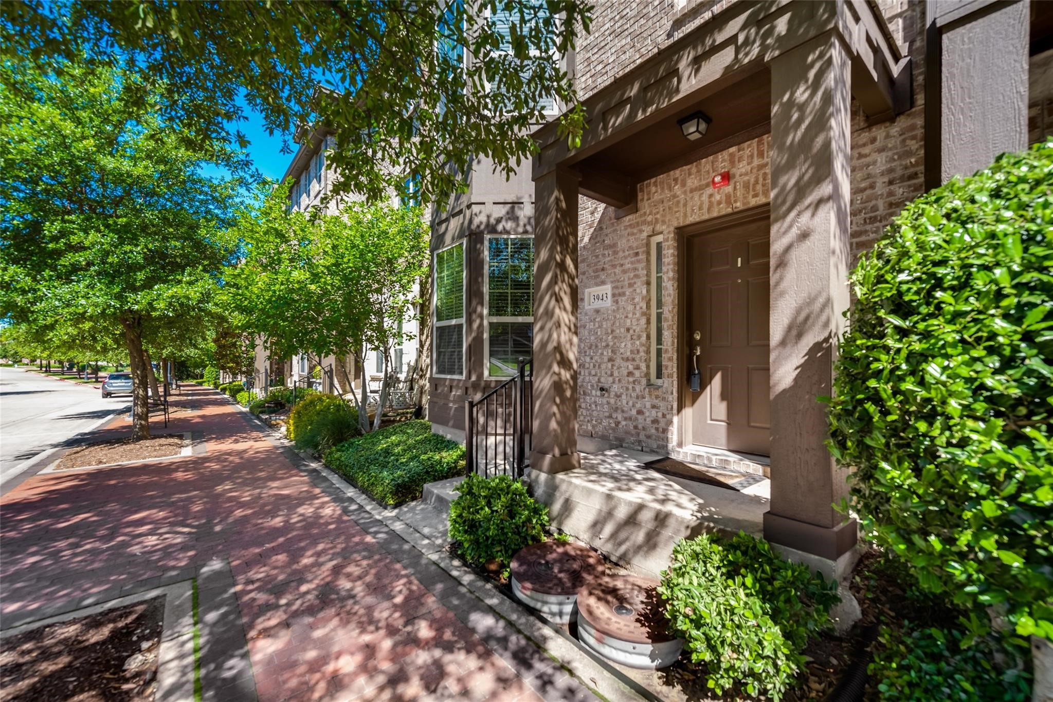 3943 Asbury Lane Addison TX 75001