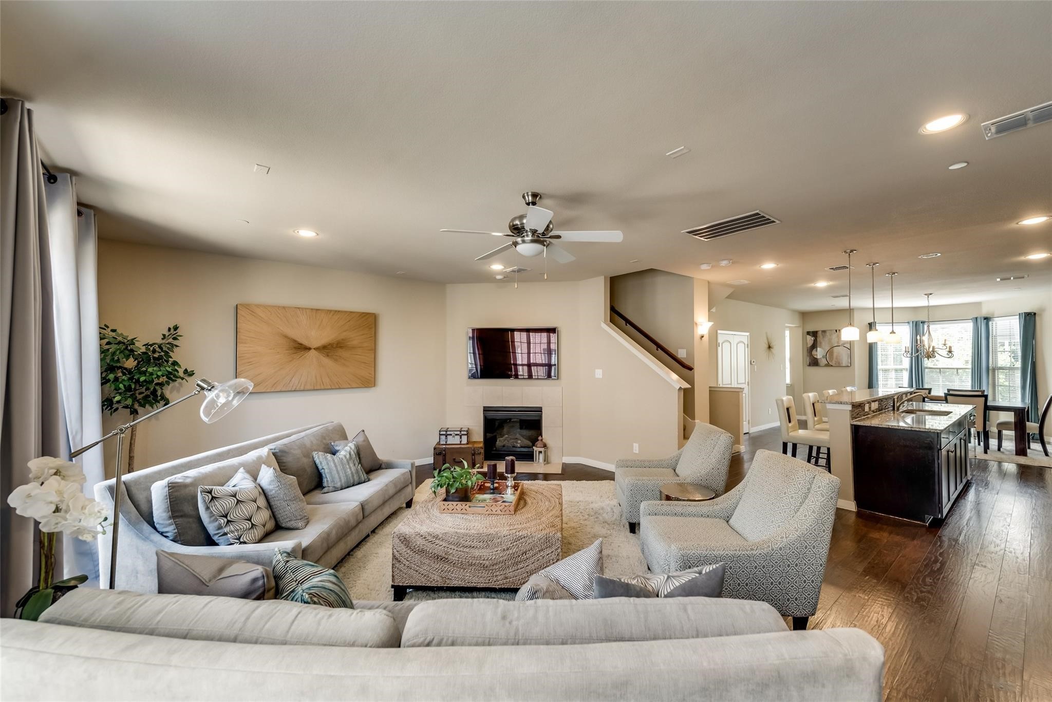 3943 Asbury Lane Addison TX 75001