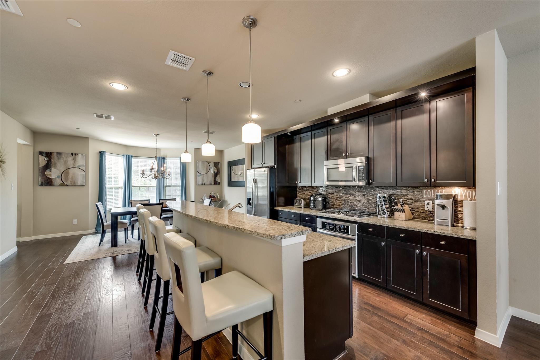 3943 Asbury Lane Addison TX 75001