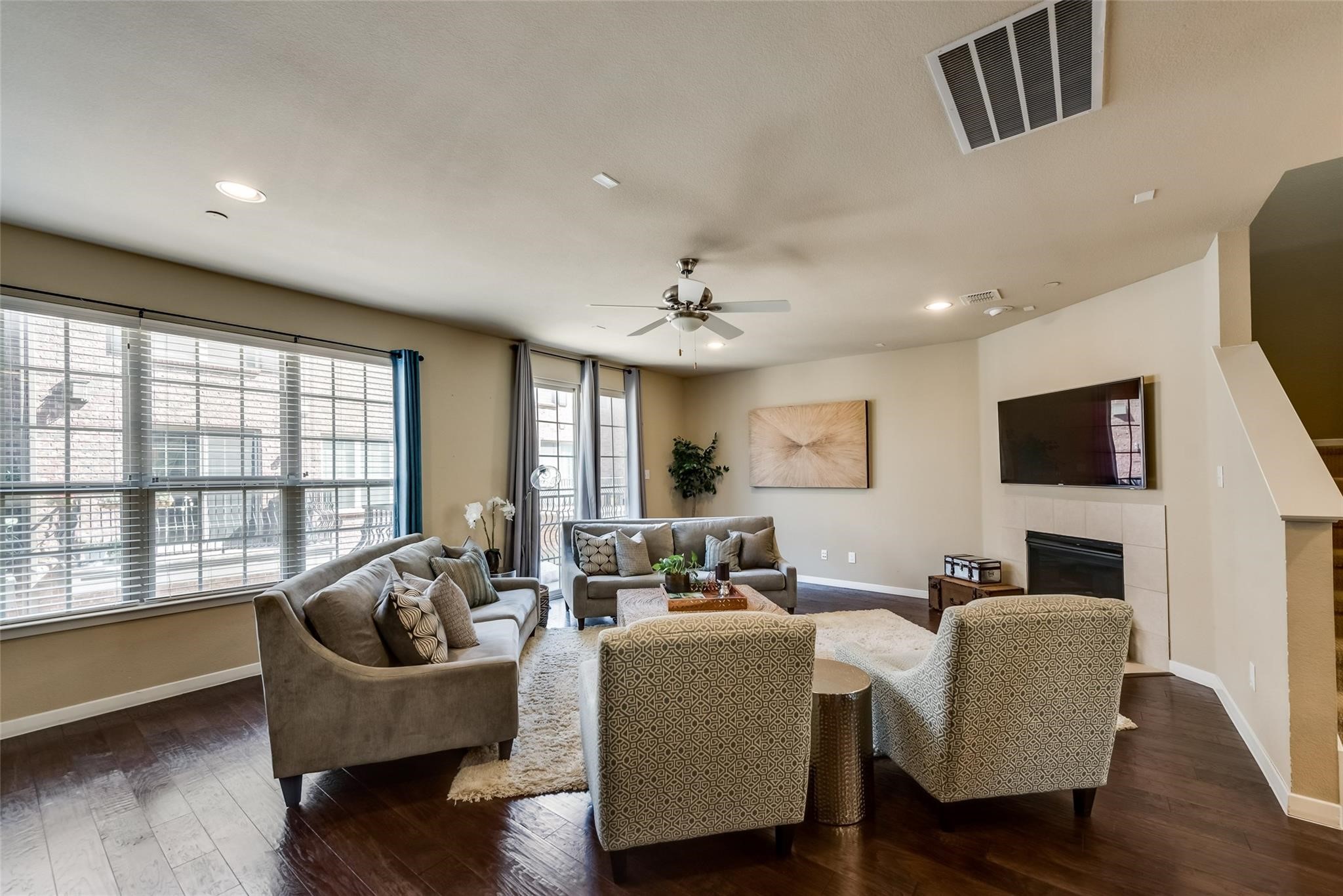 3943 Asbury Lane Addison TX 75001