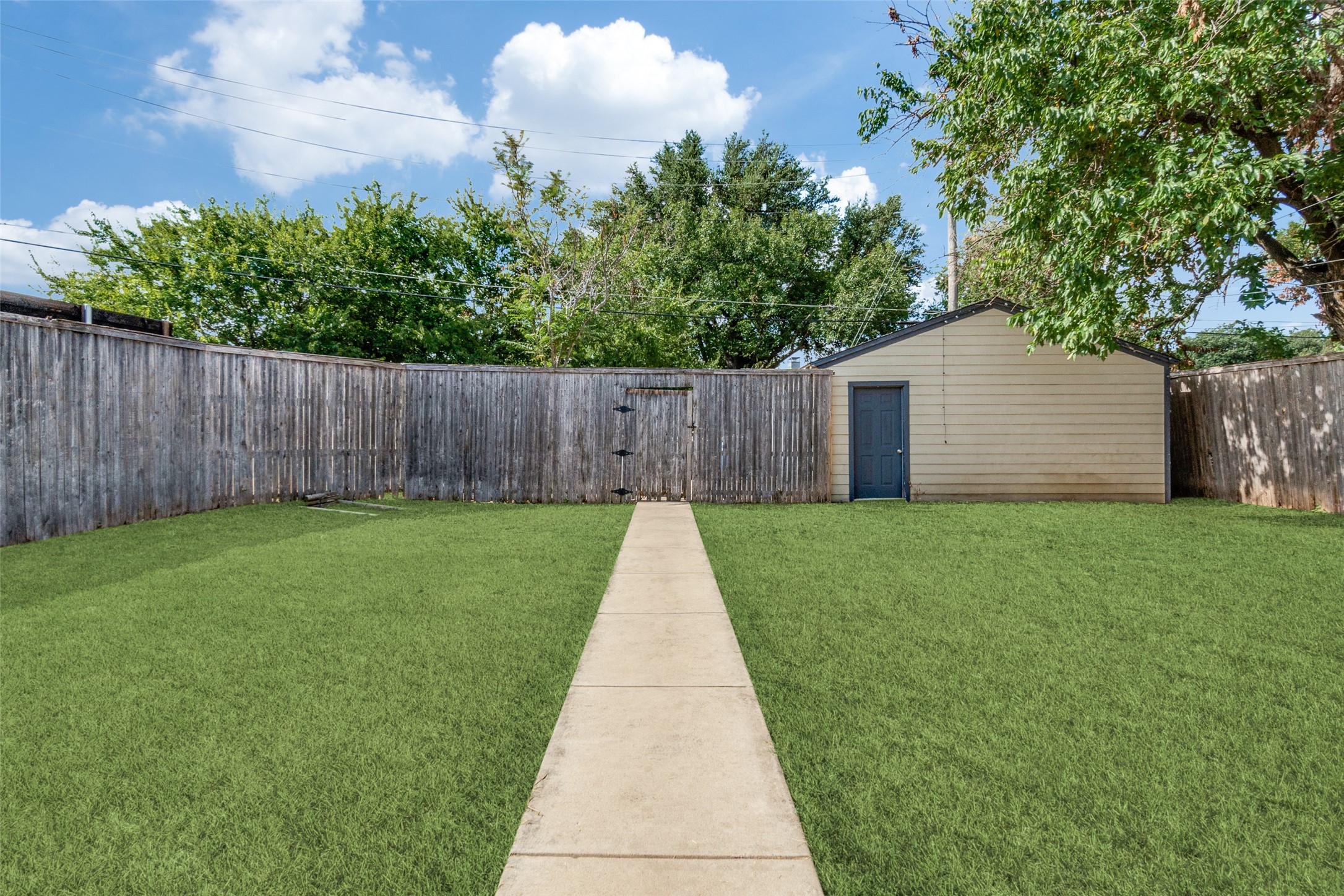 4812 Wateka Drive Dallas TX 75209