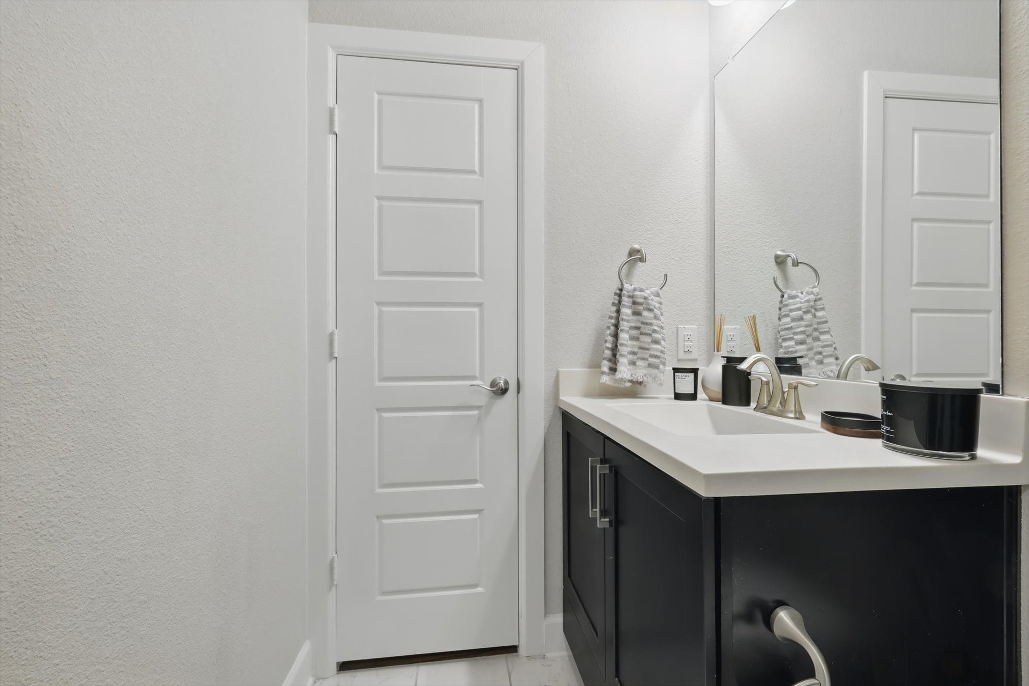 778 Spanish Oaks Place Dallas TX 75204
