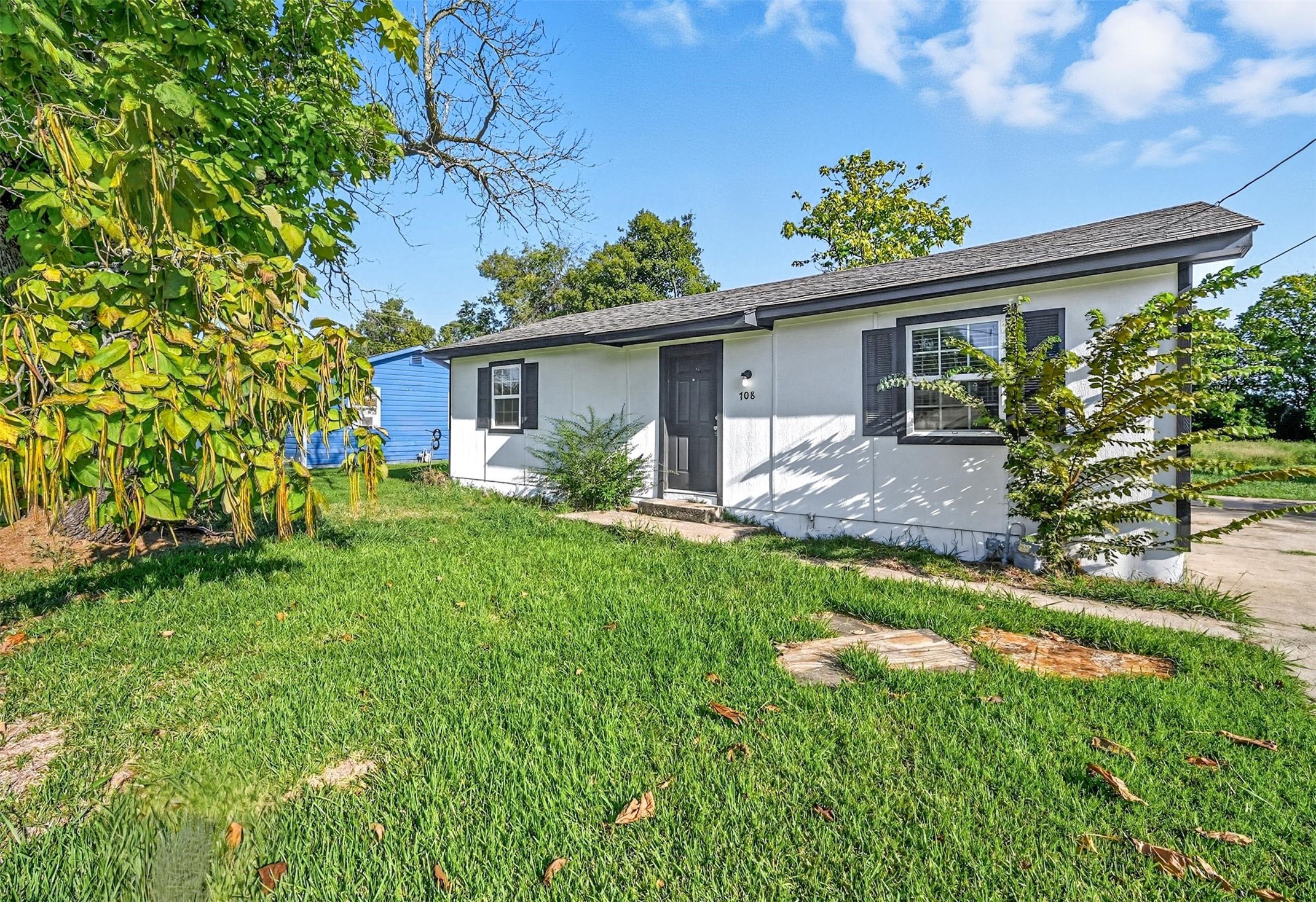 708 Union Avenue Bonham TX 75418