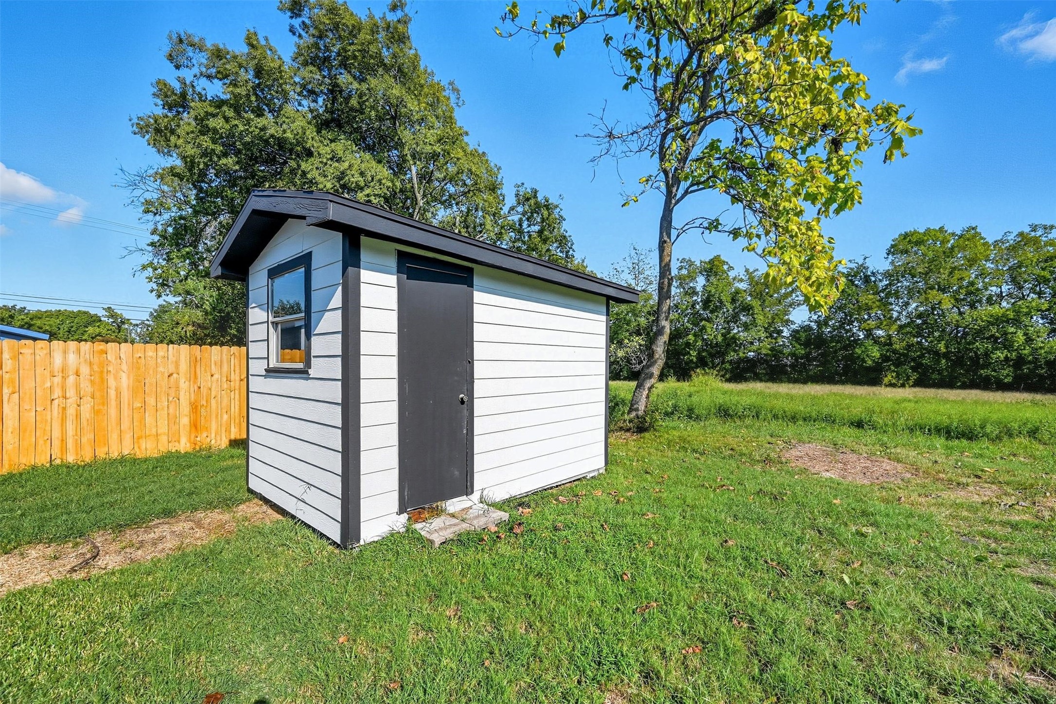 708 Union Avenue Bonham TX 75418