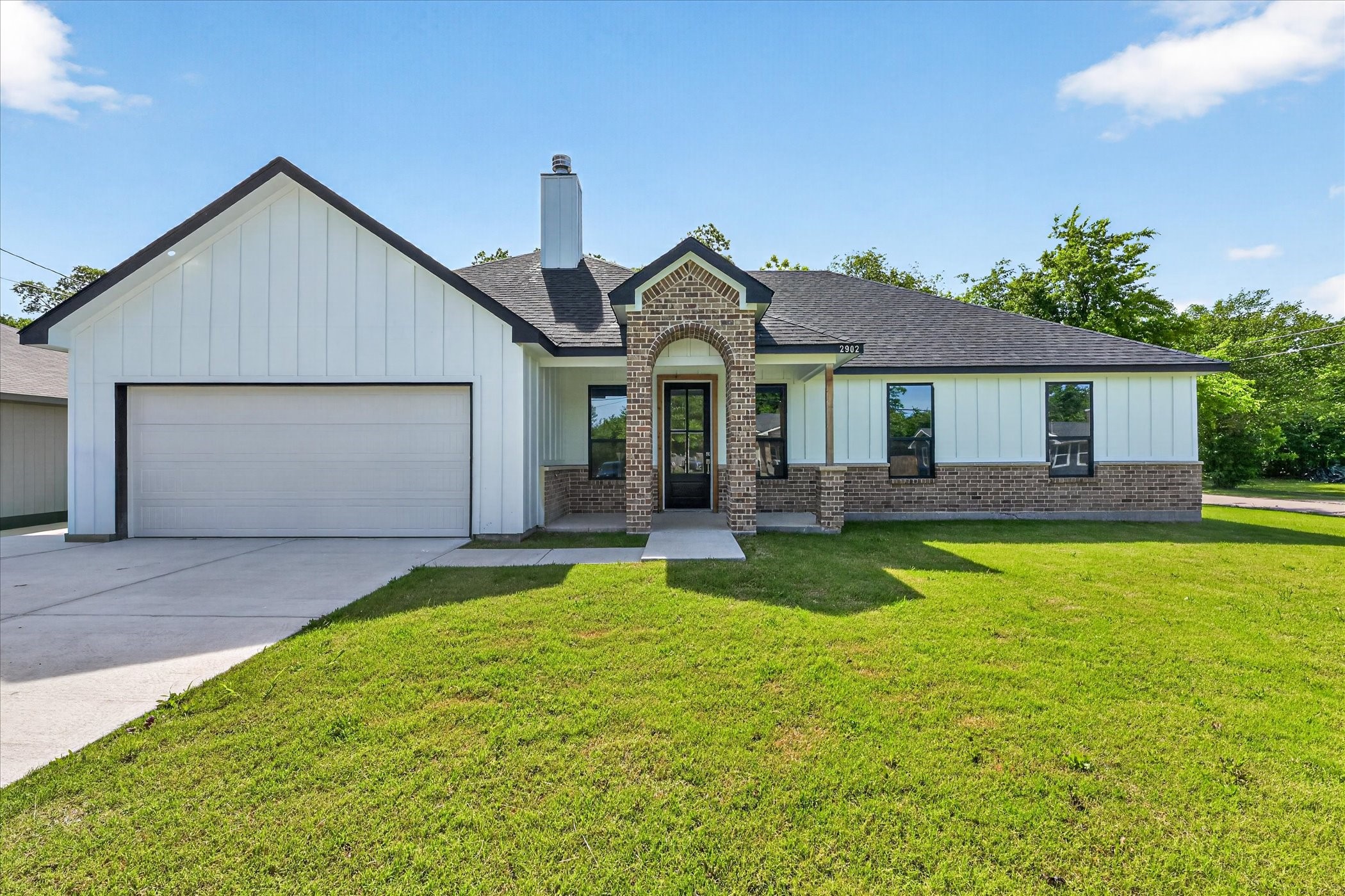 2902 Walnut Street Greenville TX 75401