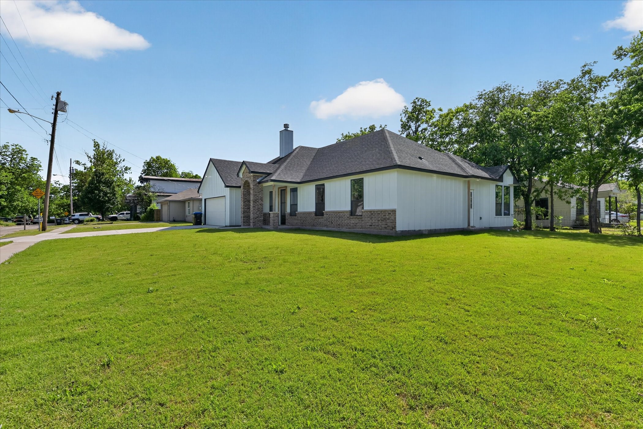 2902 Walnut Street Greenville TX 75401
