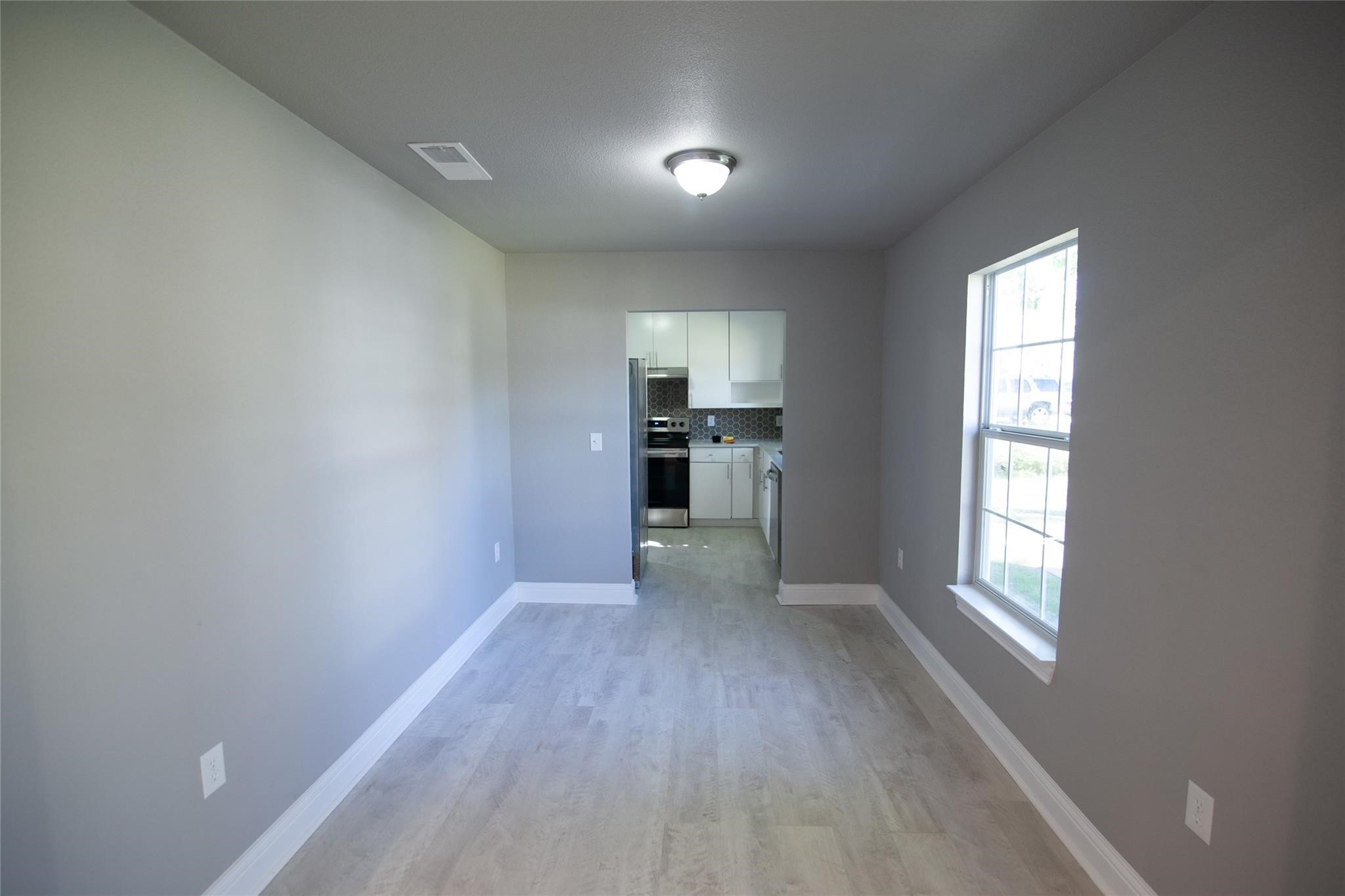 1606 Davis Boulevard Garland TX 75042