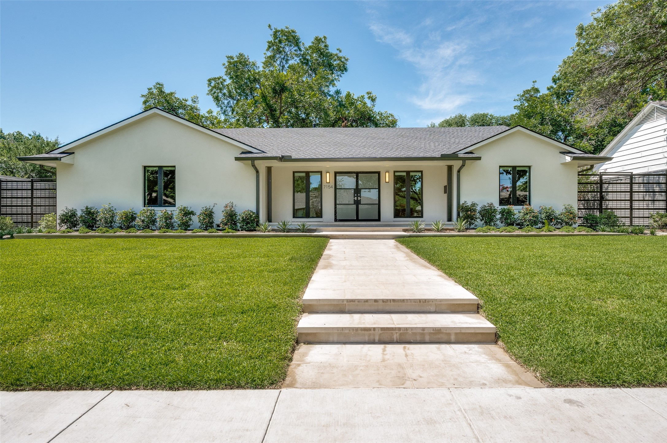 7154 Stonetrail Dallas TX 75230