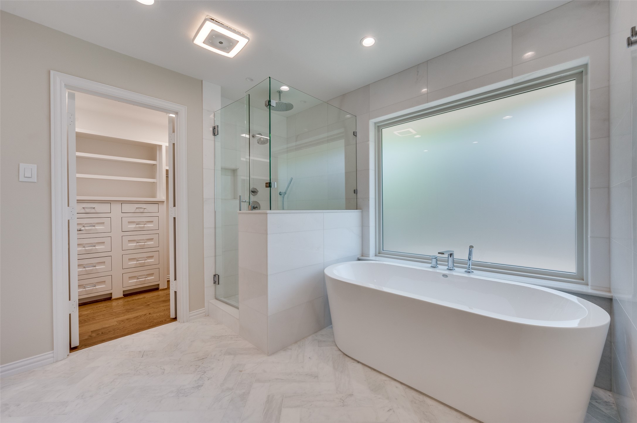 7154 Stonetrail Dallas TX 75230