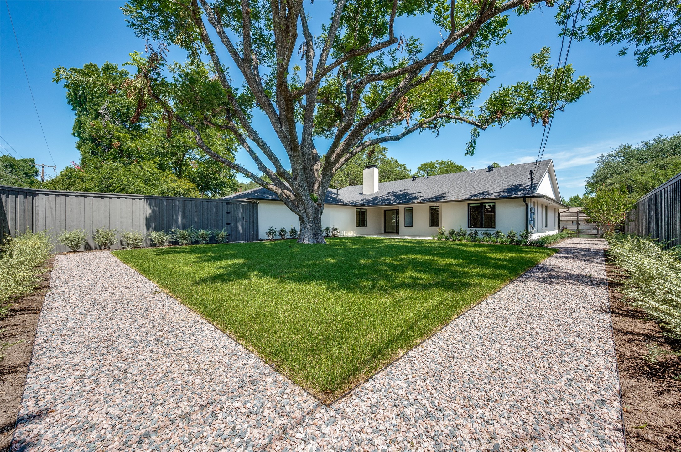 7154 Stonetrail Dallas TX 75230
