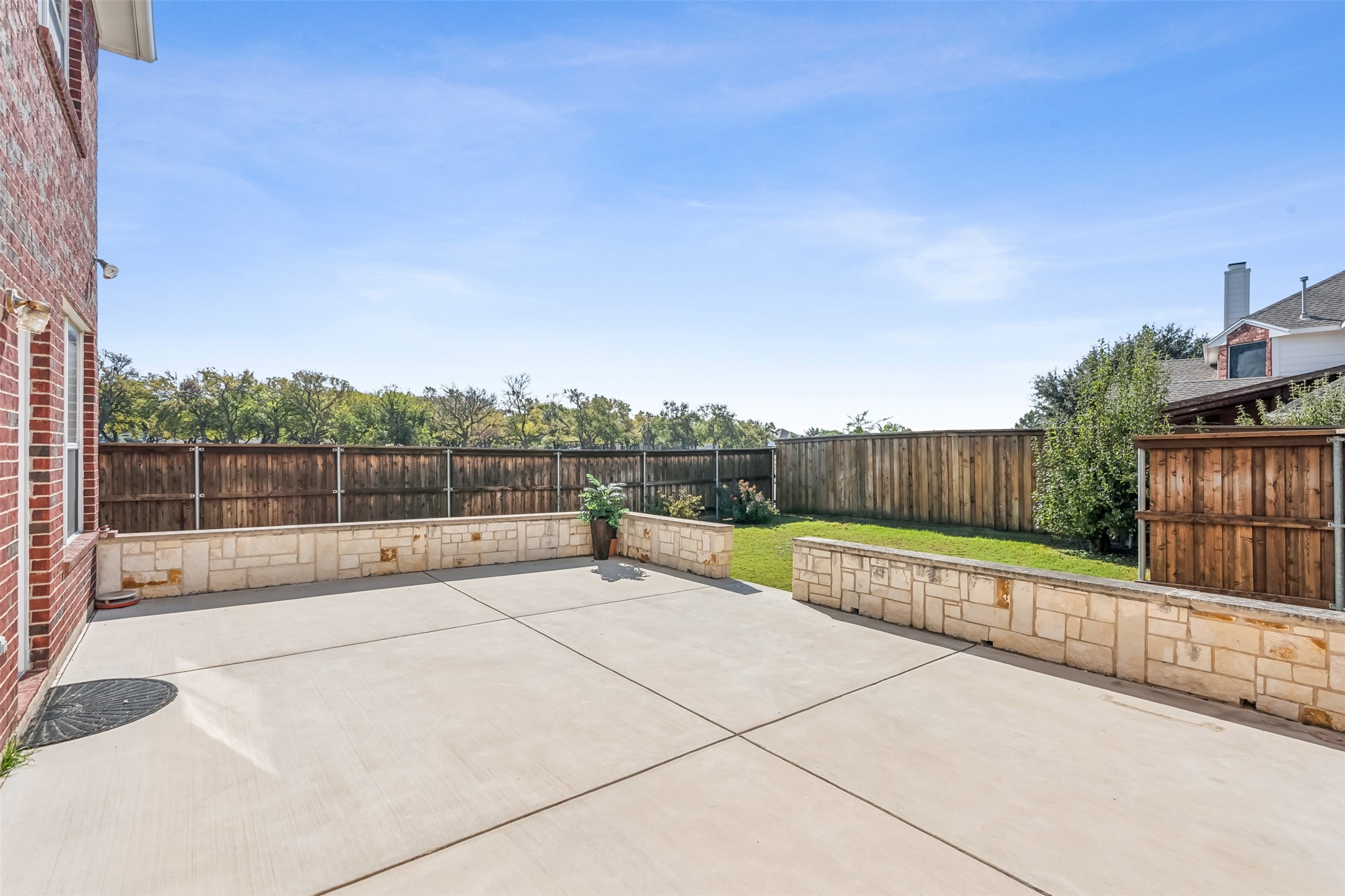 1501 Ector Drive Carrollton TX 75010