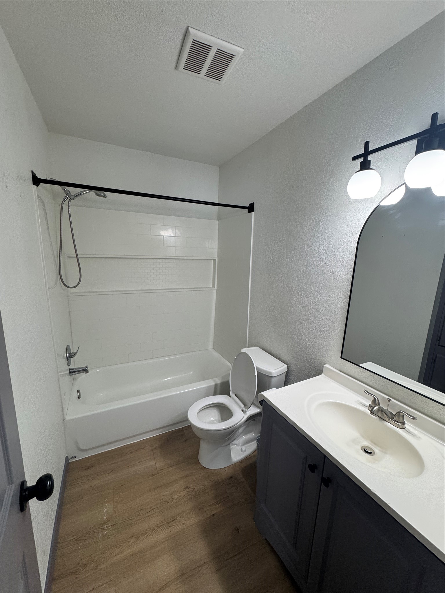 7300 Comanche Lake Worth TX 76135