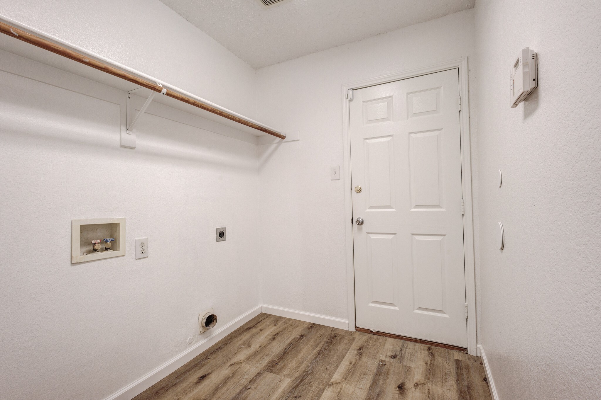 7133 Amber Drive Dallas TX 75241