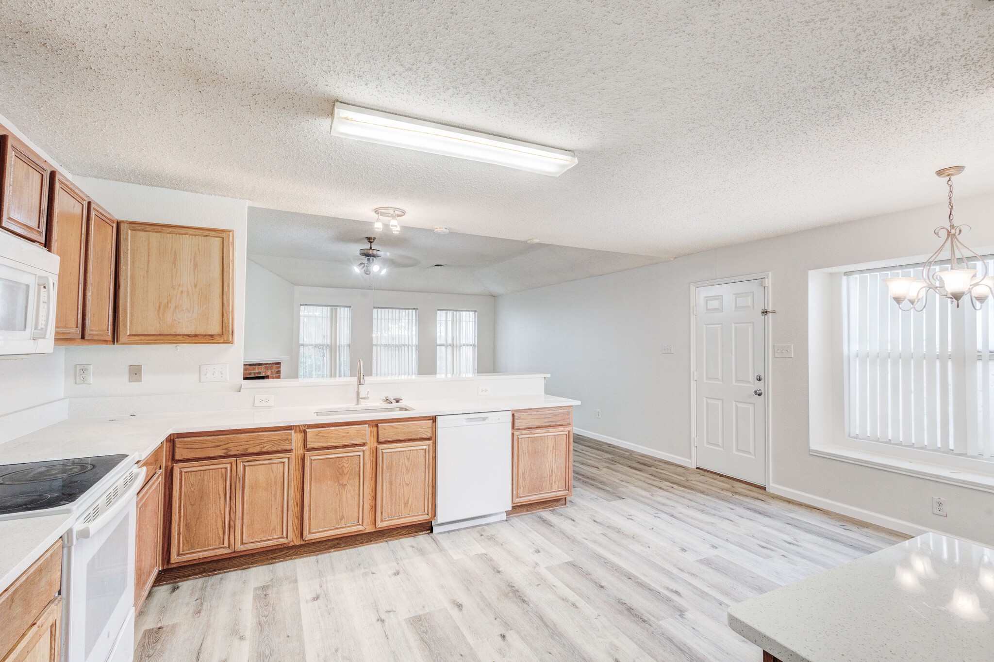 7133 Amber Drive Dallas TX 75241