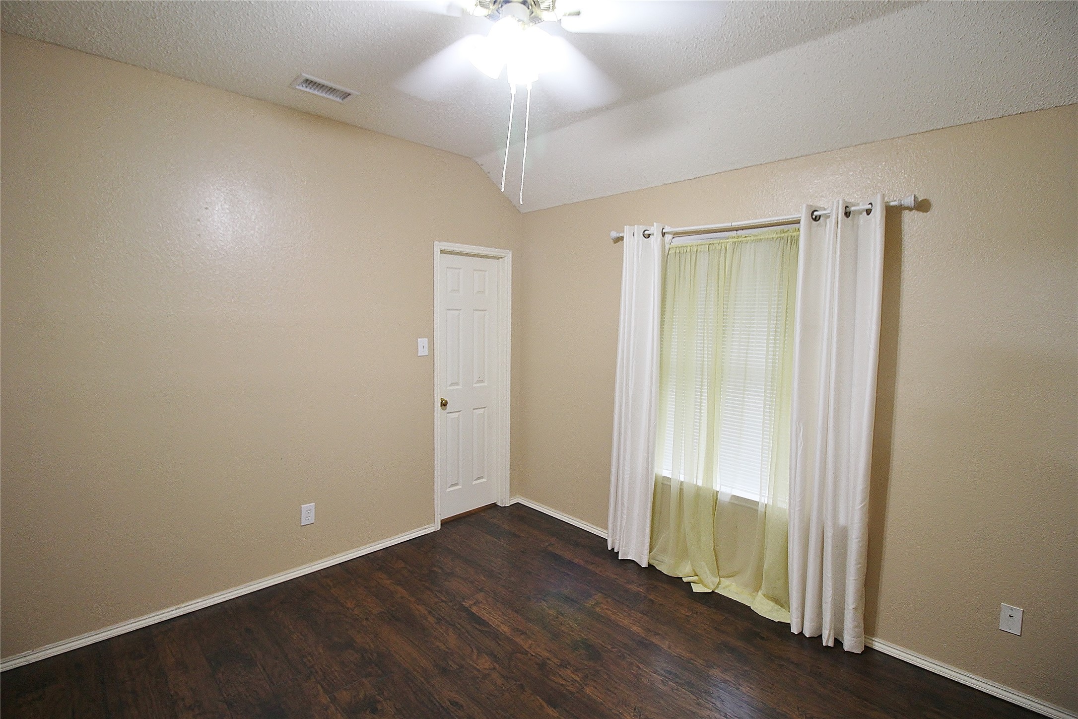 1507 Goodwin Drive Mesquite TX 75149