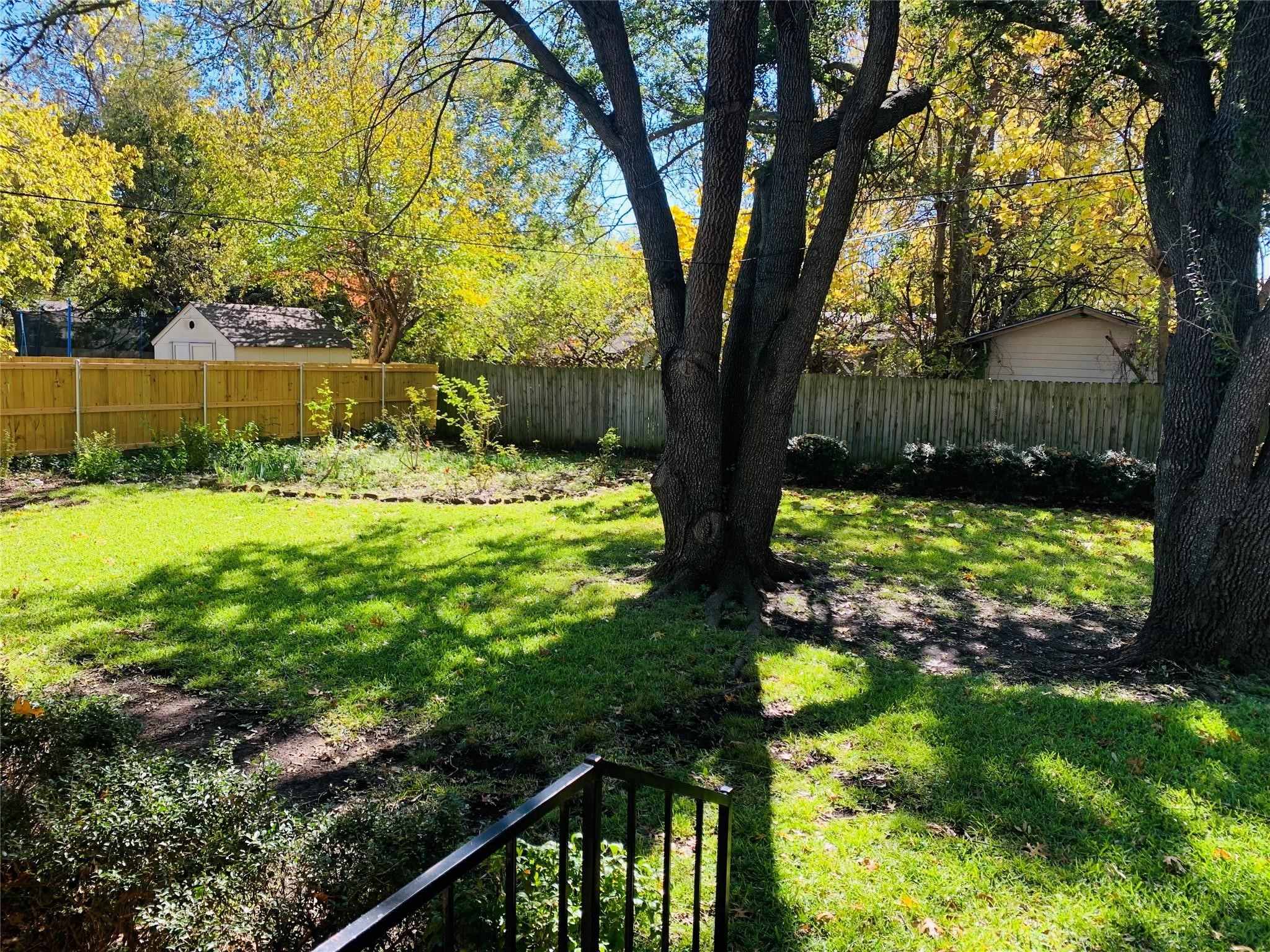 1800 W College Street Sherman TX 75092