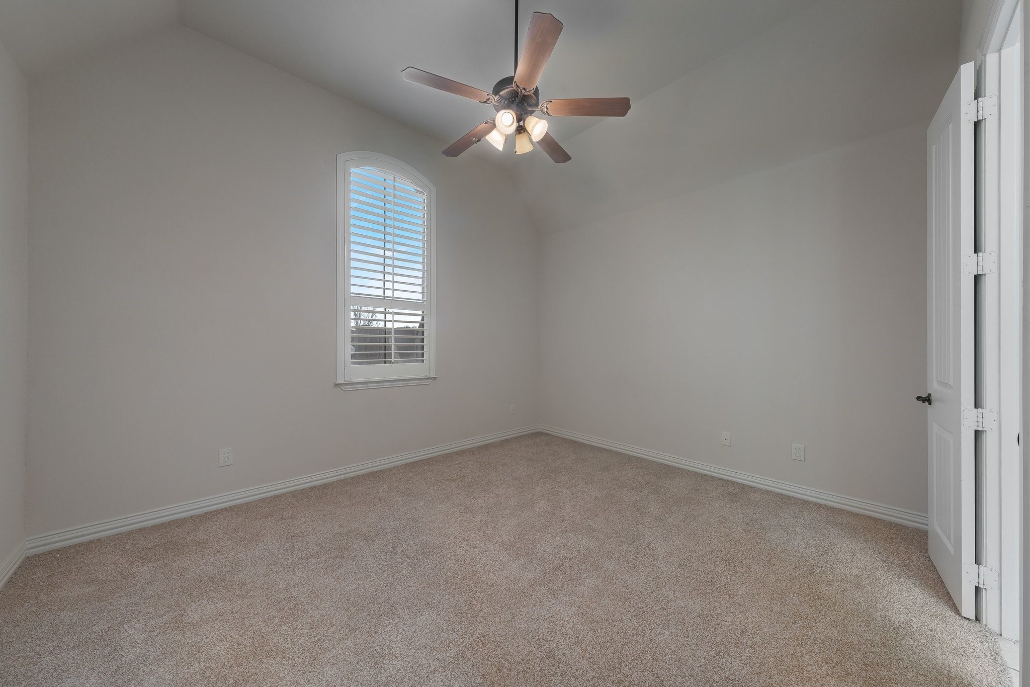 109 Meadowlands Drive Denton TX 76210
