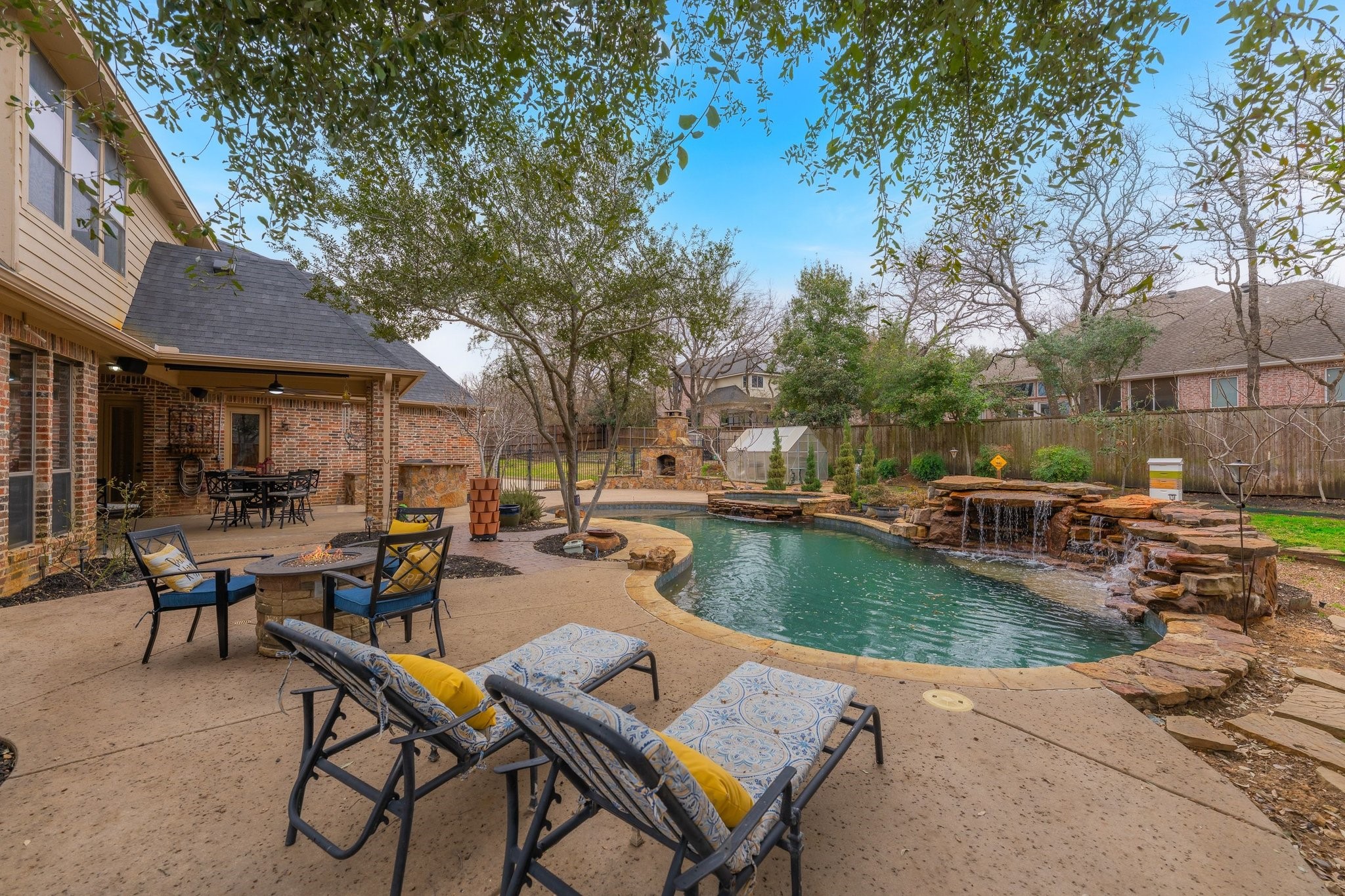 109 Meadowlands Drive Denton TX 76210