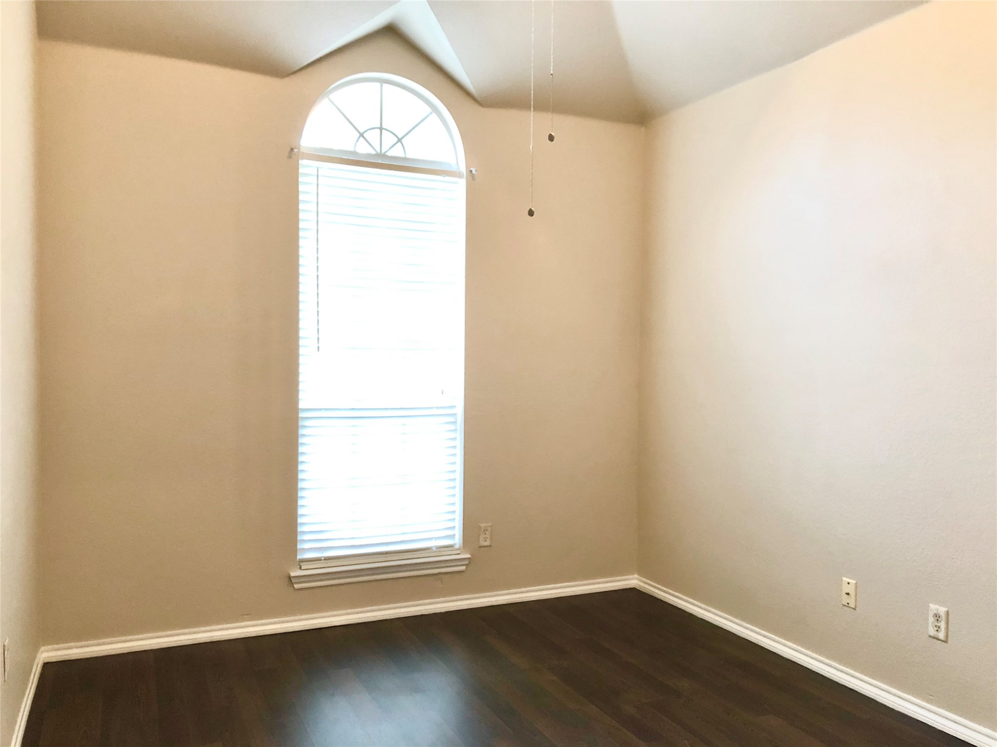 1216 Badbury Lane Grand Prairie TX 75052