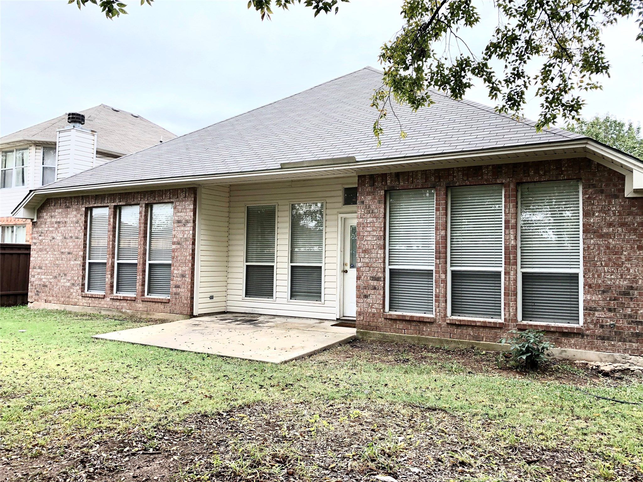 1216 Badbury Lane Grand Prairie TX 75052