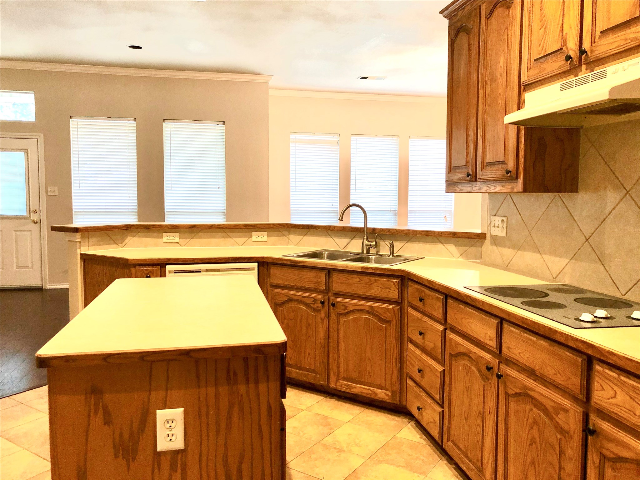 1216 Badbury Lane Grand Prairie TX 75052