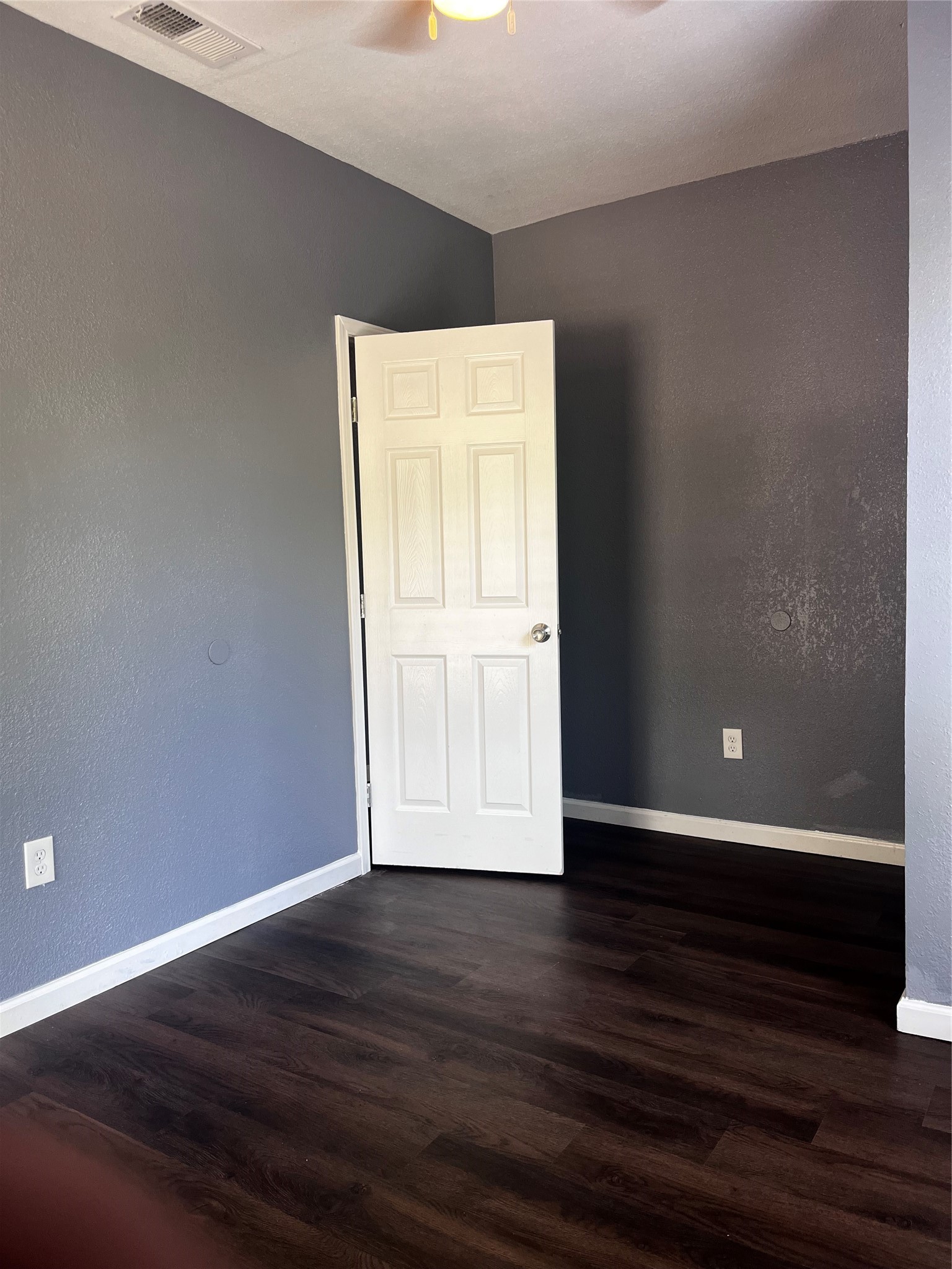 210 Kean Ladonia TX 75449
