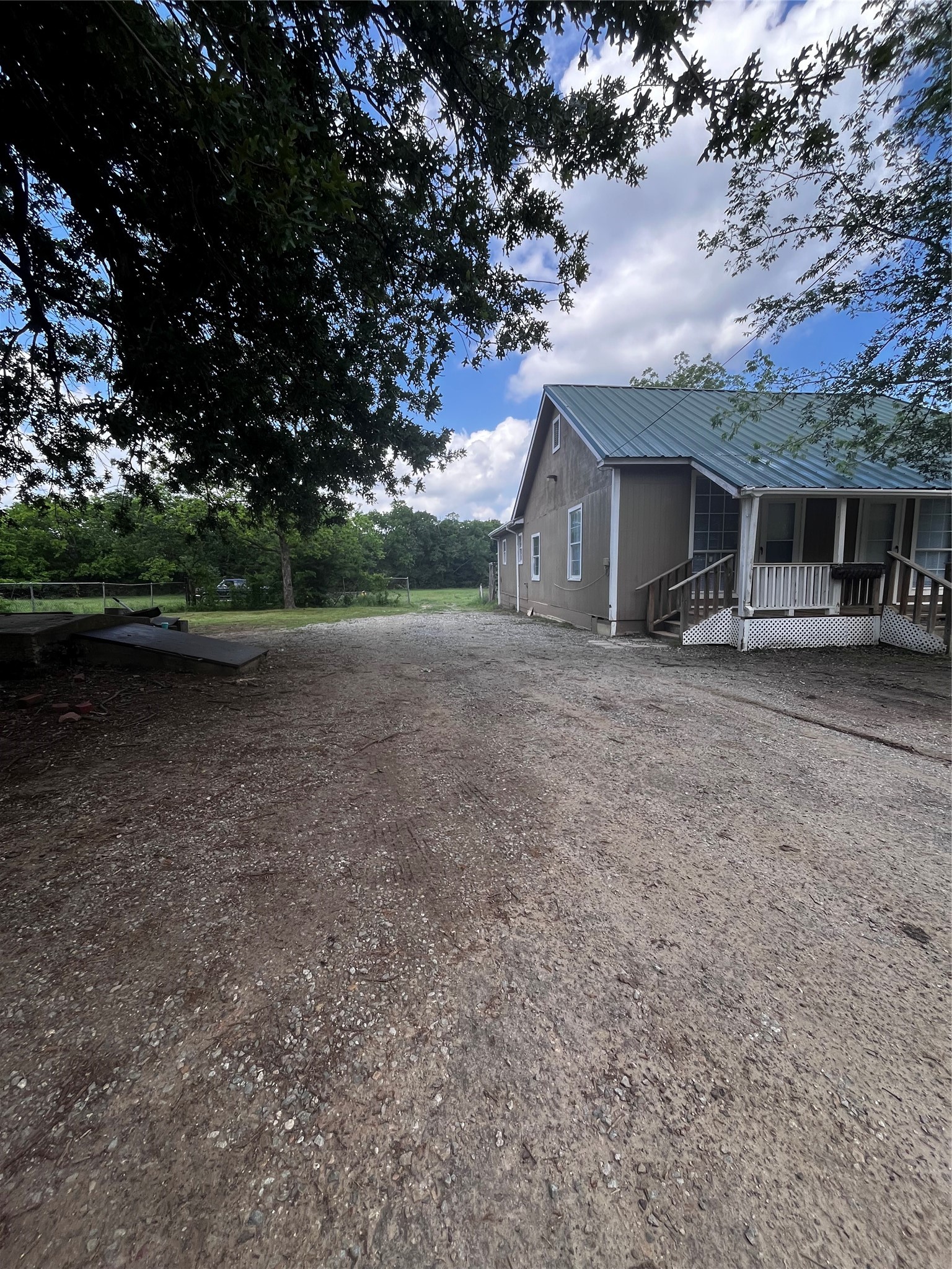 210 Kean Ladonia TX 75449