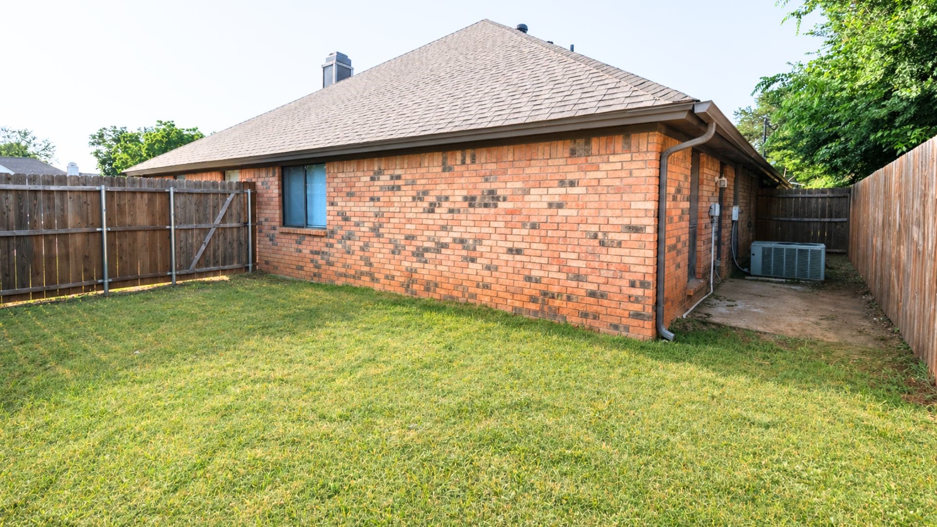 304 Moore Creek Road Hurst TX 76053