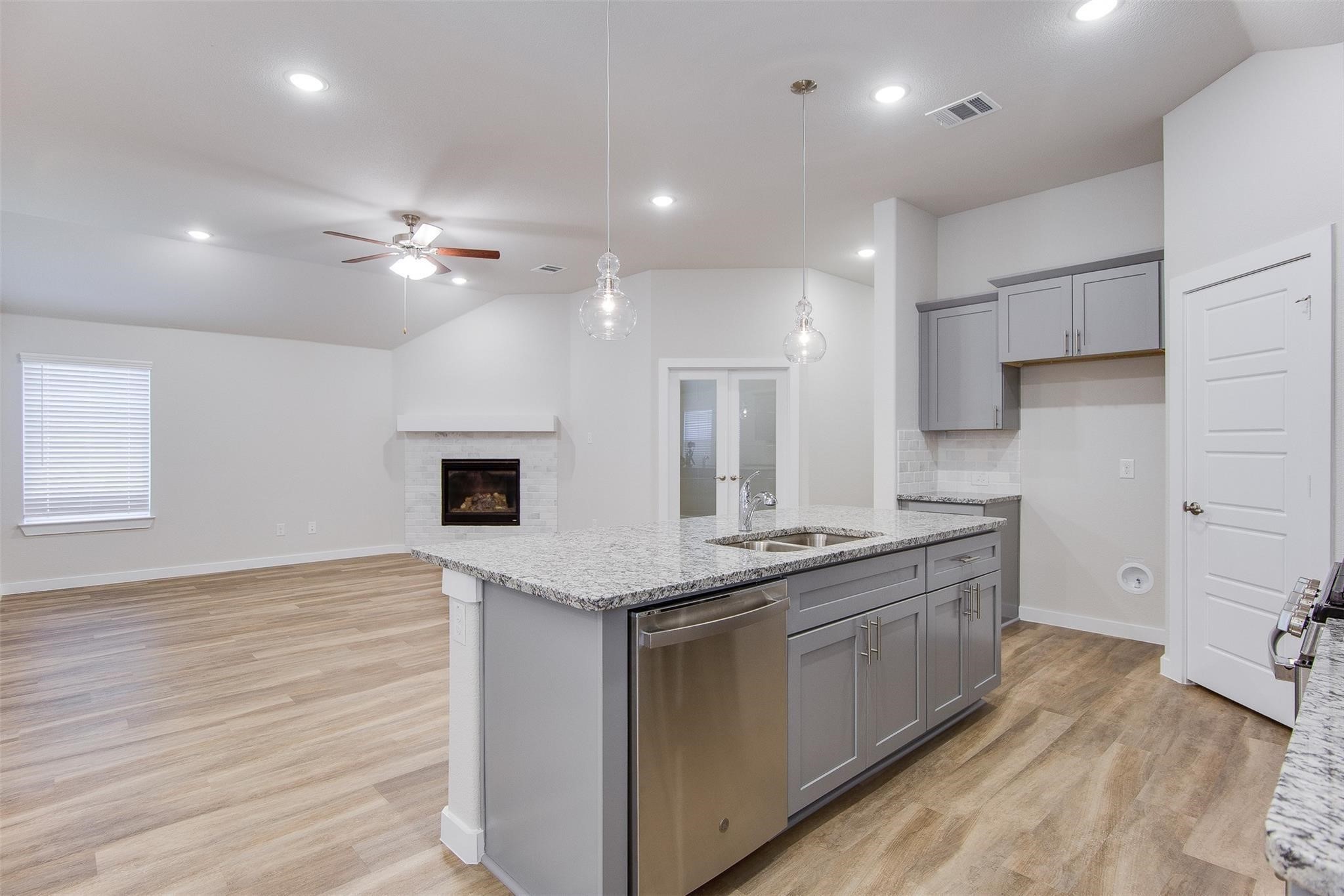 12376 Iveson Drive Fort Worth TX 76052