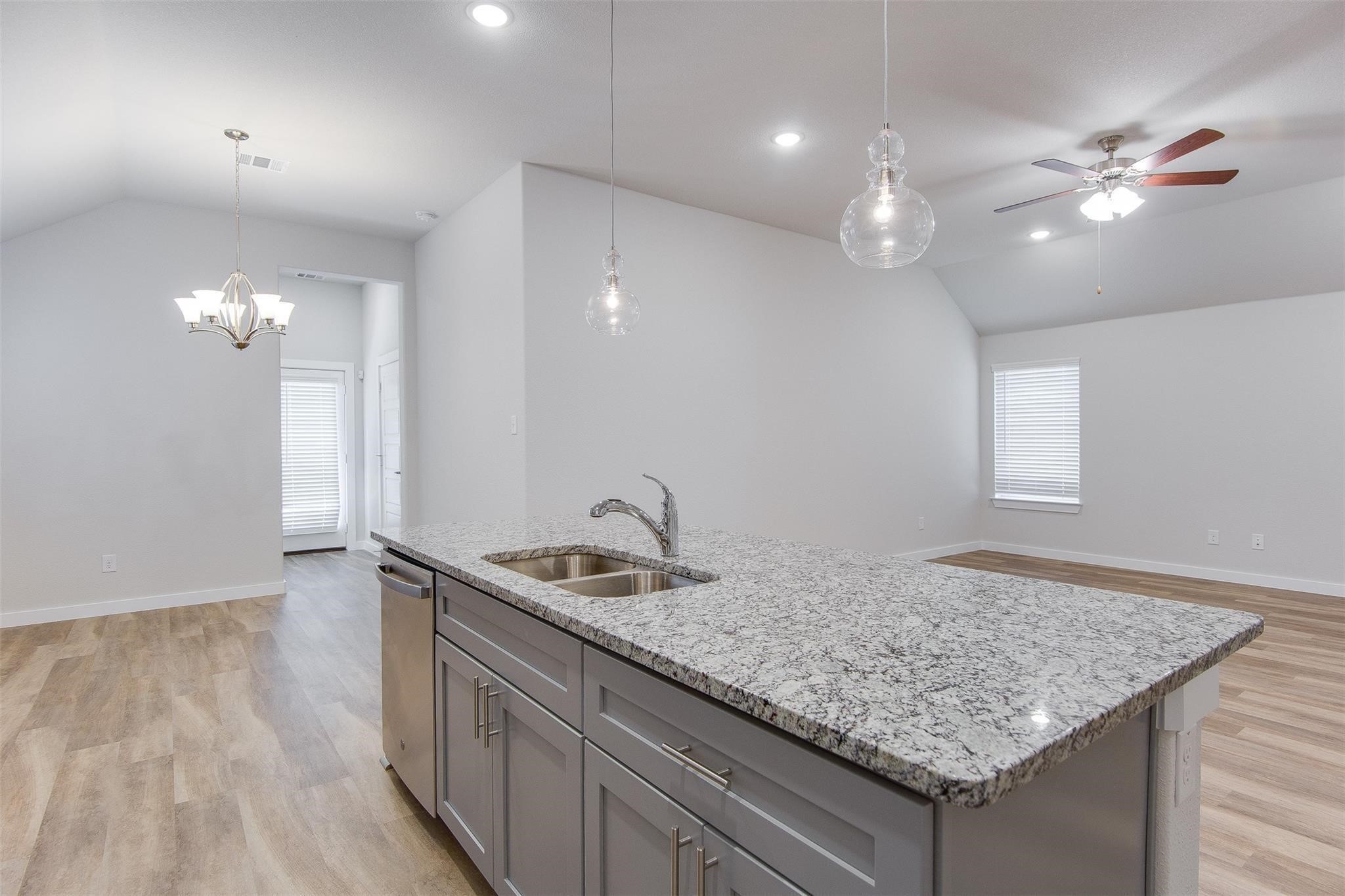 12376 Iveson Drive Fort Worth TX 76052