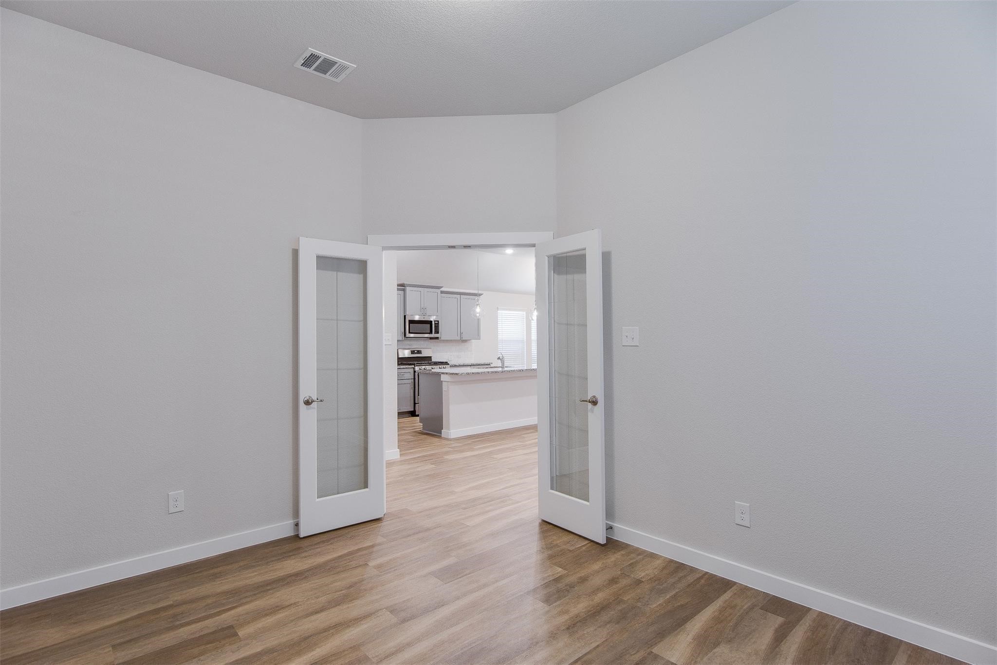12376 Iveson Drive Fort Worth TX 76052