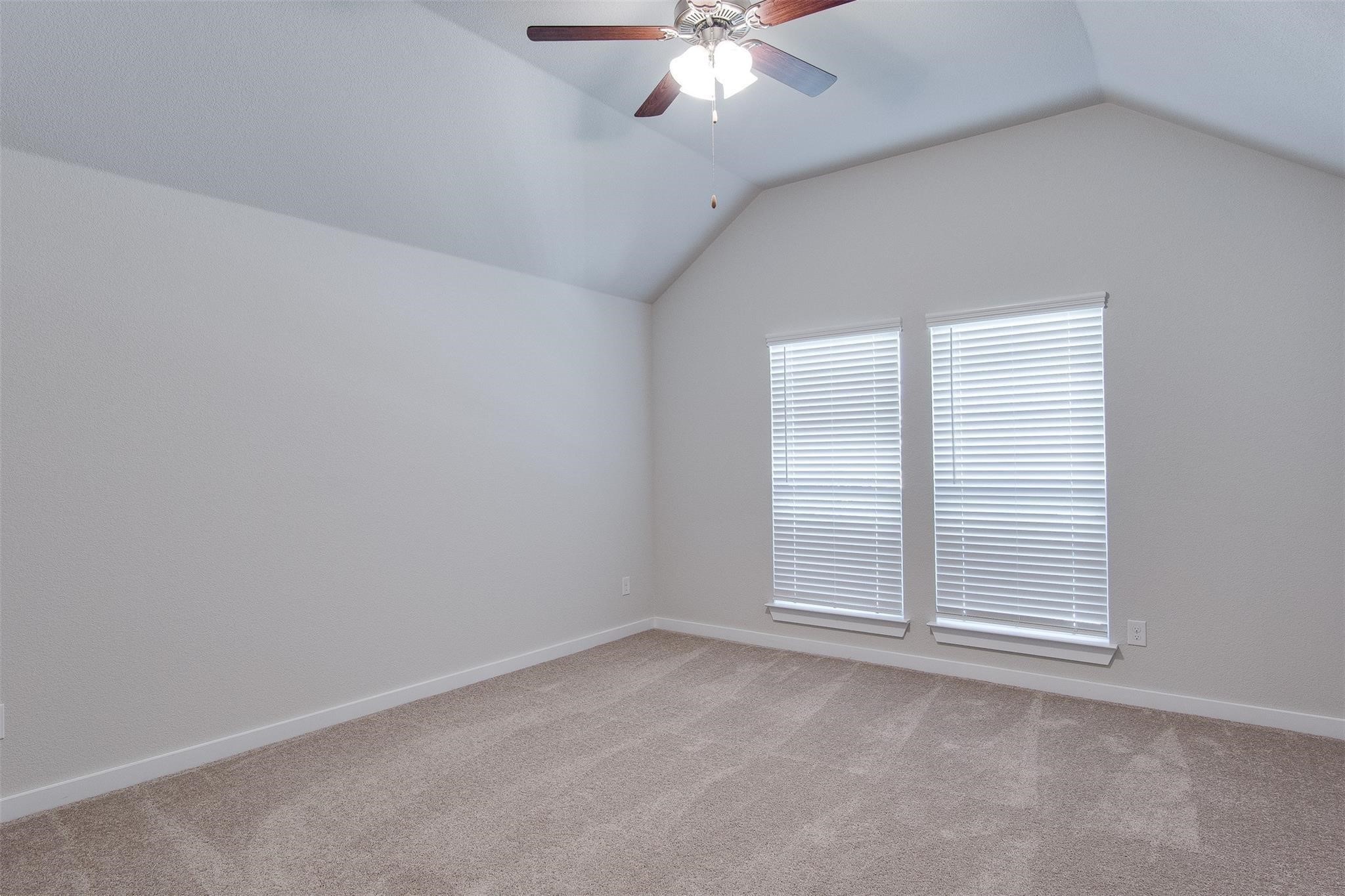 12376 Iveson Drive Fort Worth TX 76052