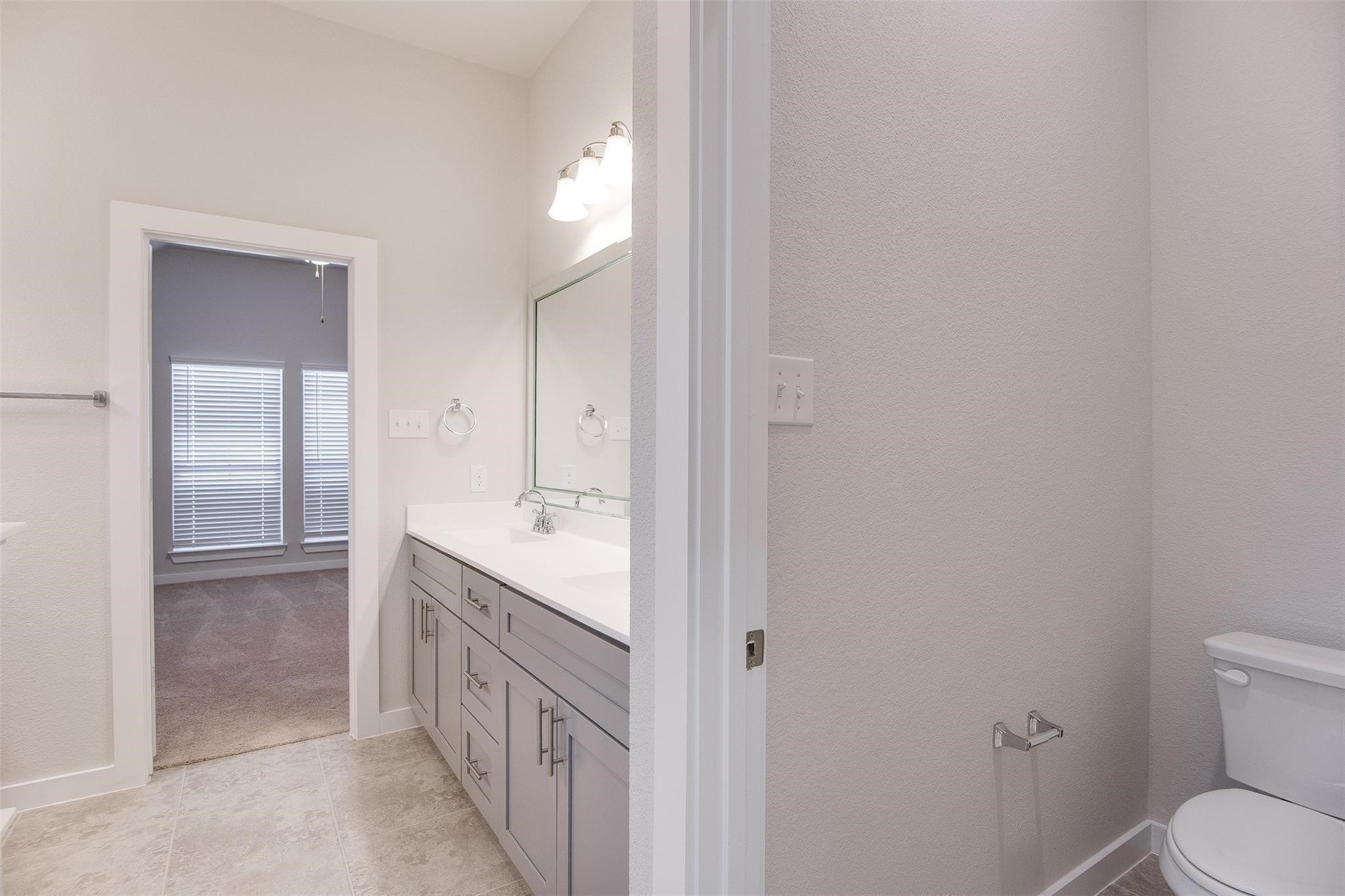 12376 Iveson Drive Fort Worth TX 76052