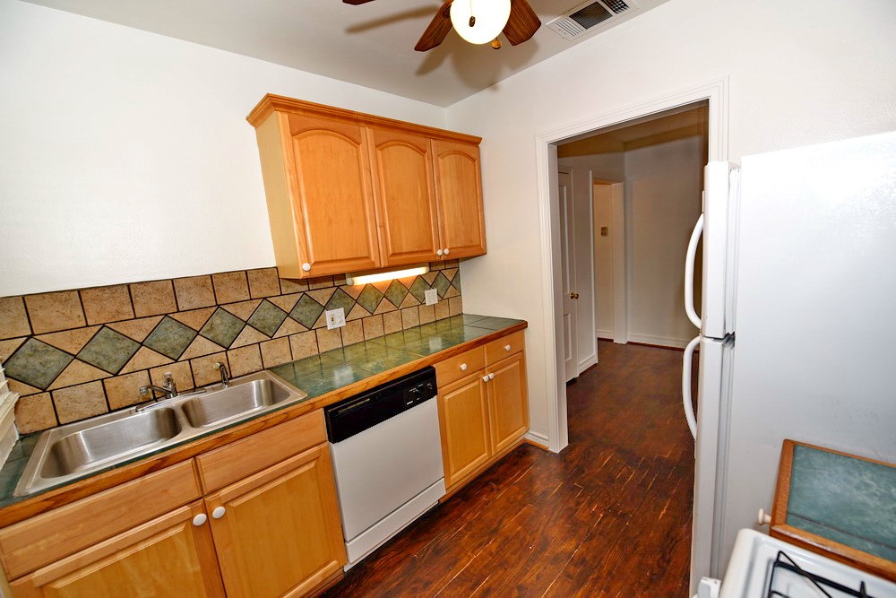 6214 Winton Street Dallas TX 75214