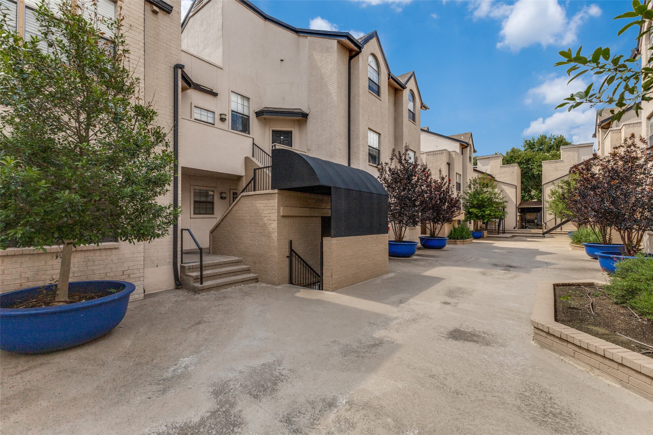3901 Travis Street Dallas TX 75204