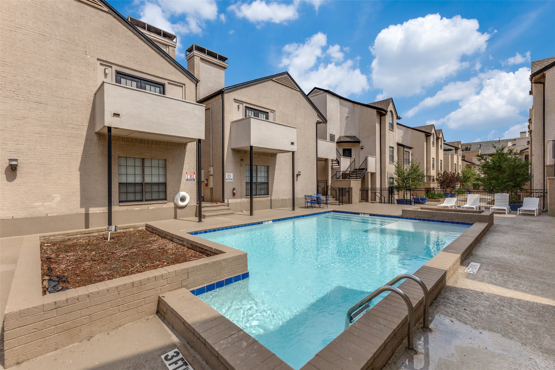 3901 Travis Street Dallas TX 75204