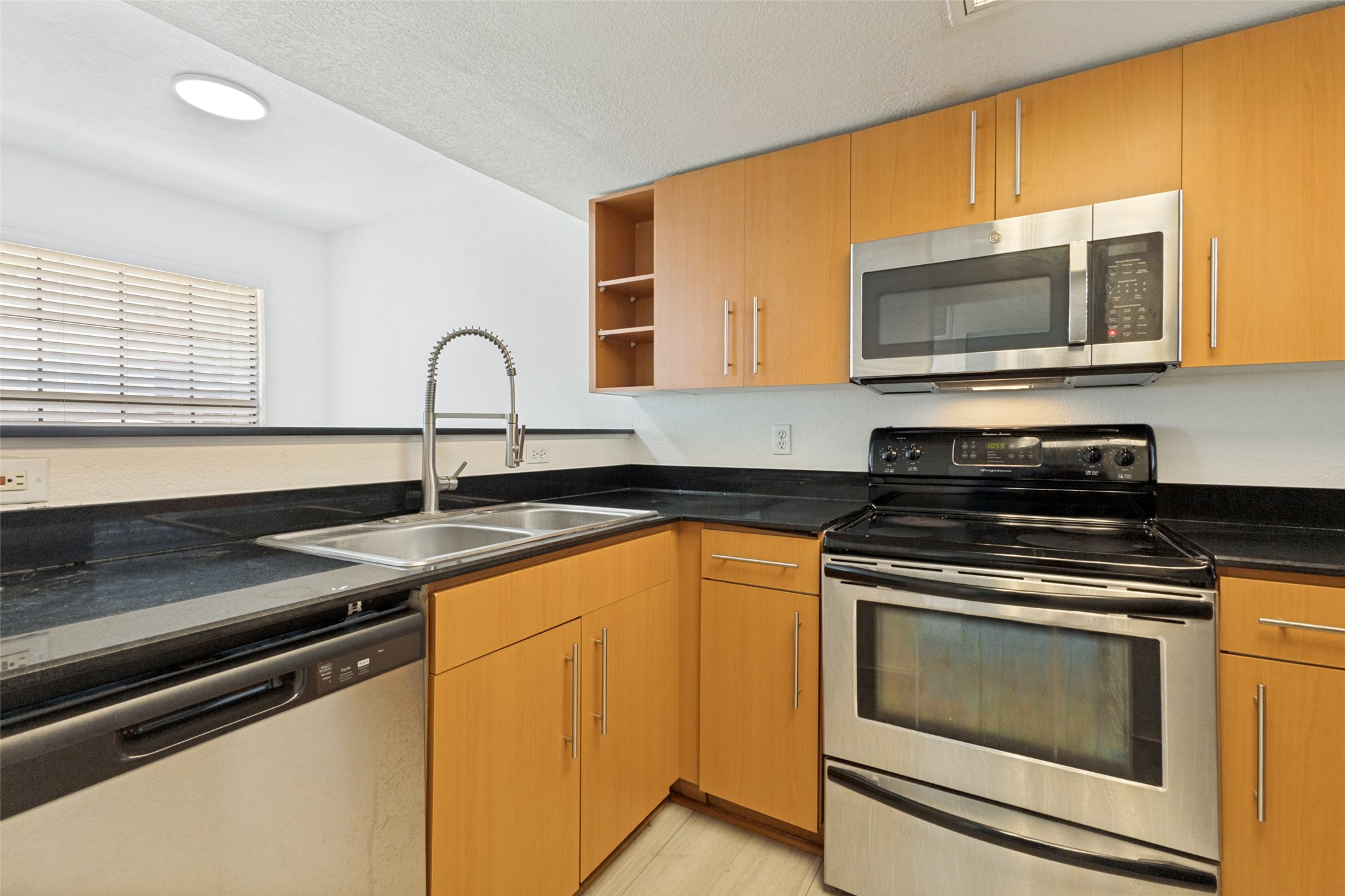 3901 Travis Street Dallas TX 75204