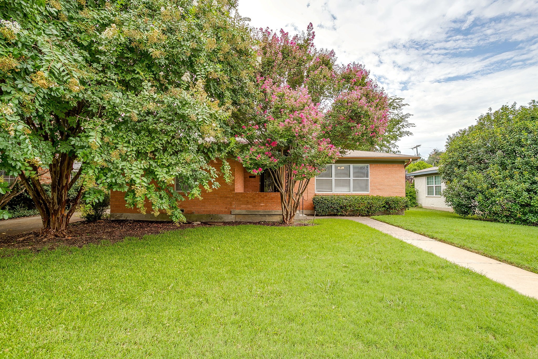 3704 Jeanette Drive Fort Worth TX 76109