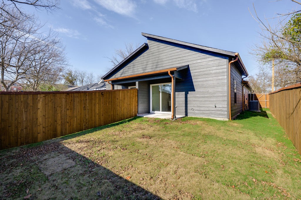 1313 Hunt Commerce TX 75428