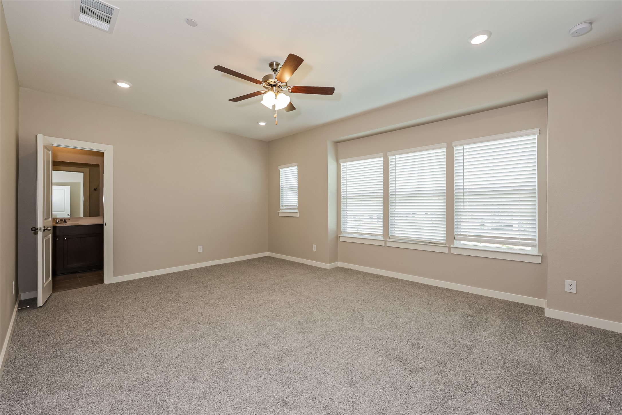 3027 Songbird Lane Garland TX 75043