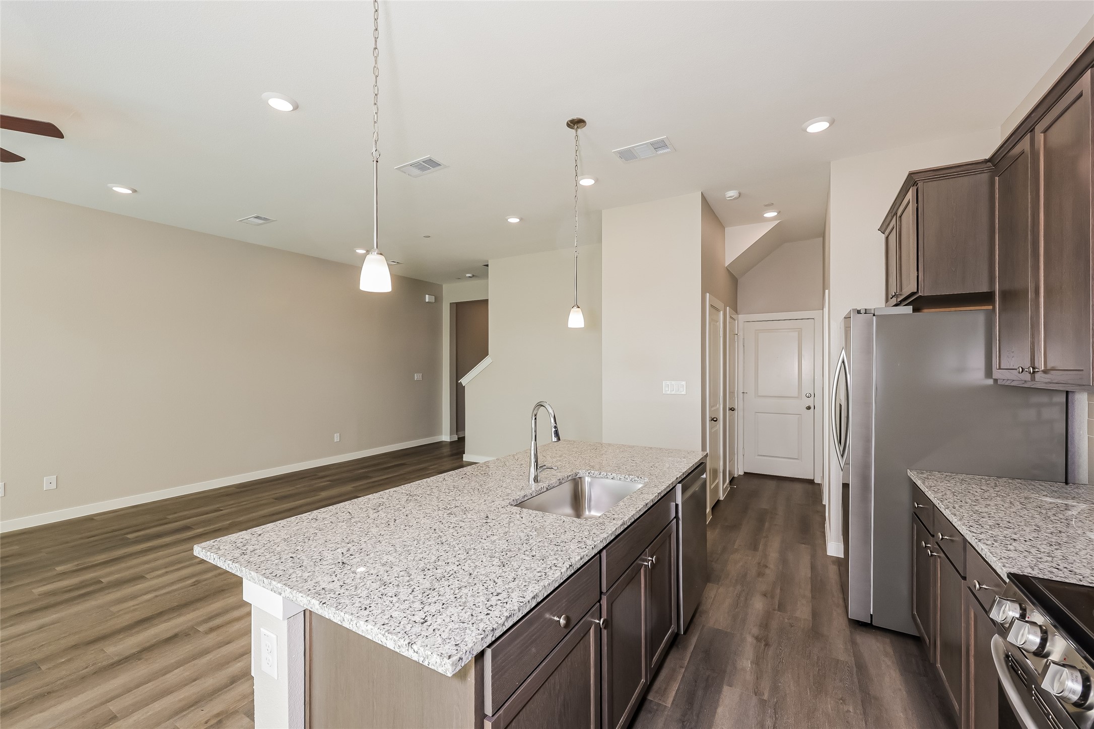 3027 Songbird Lane Garland TX 75043