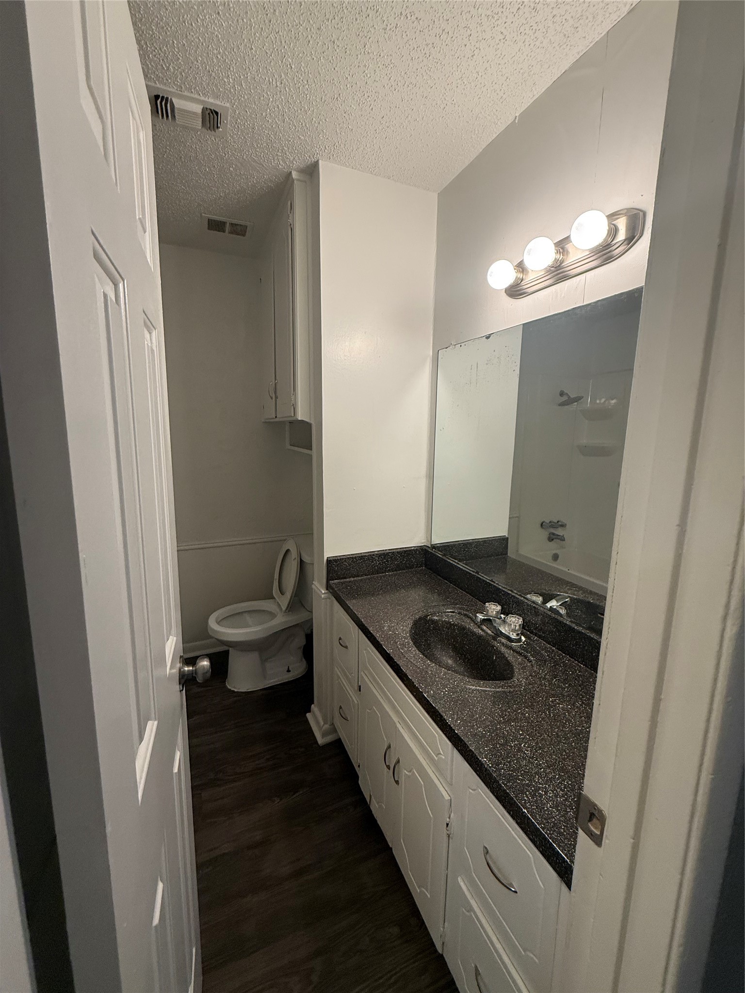 708 E Pecan Street Hurst TX 76053