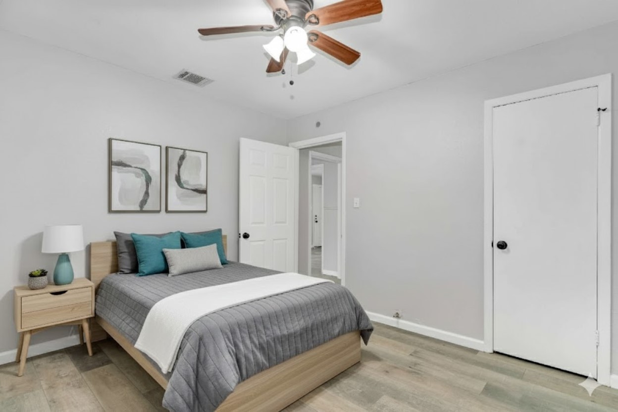 122 Ramsey Avenue Cleburne TX 76031
