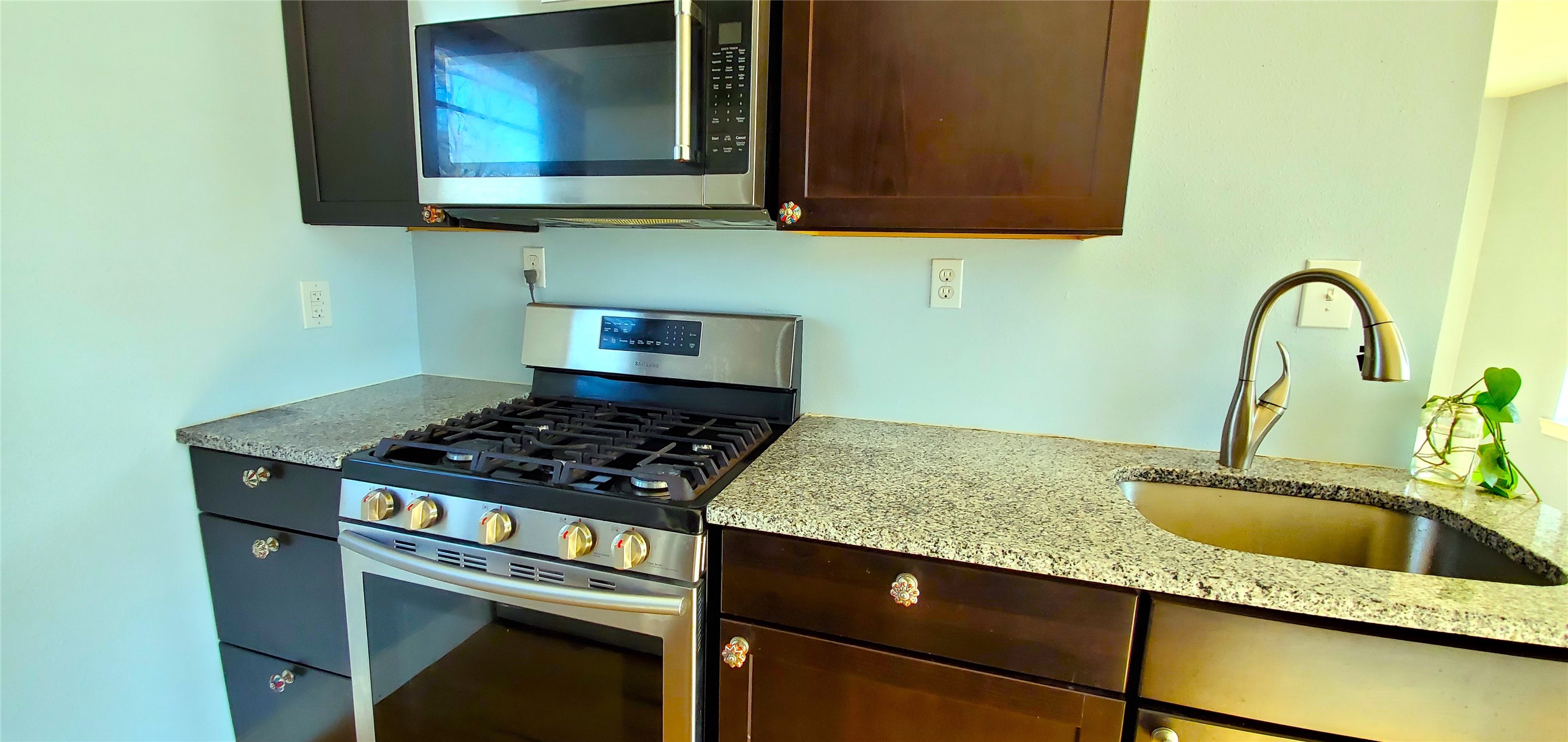 2604 N Locust Street Denton TX 76209