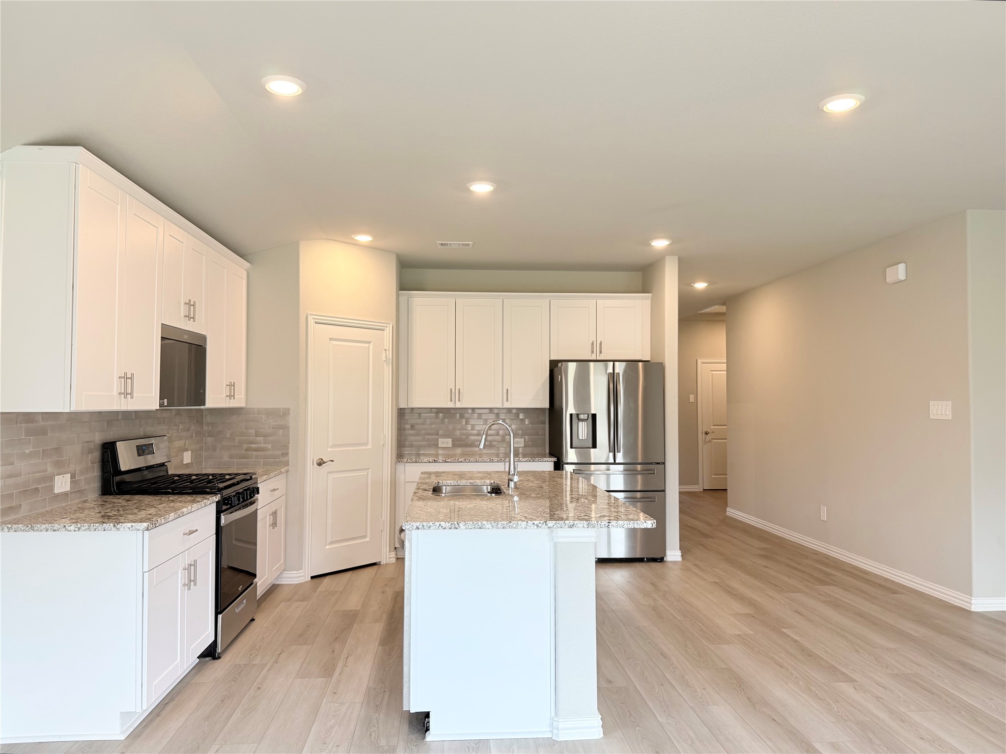 2215 Gustavus Drive Sherman TX 75092