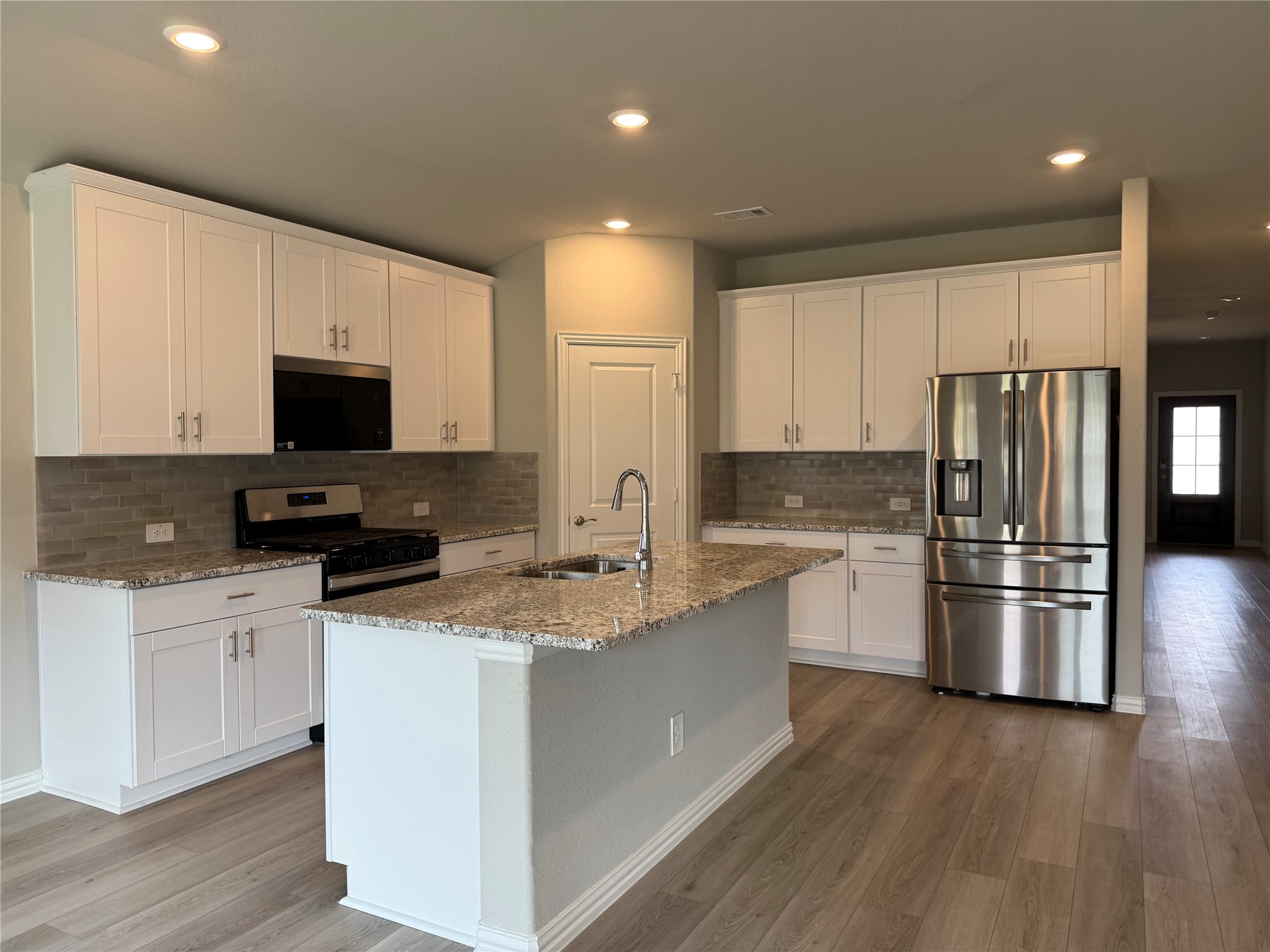 2215 Gustavus Drive Sherman TX 75092