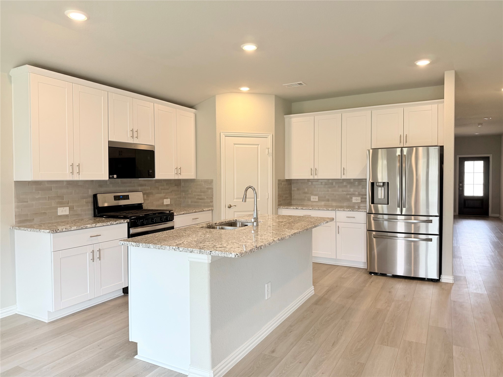2215 Gustavus Drive Sherman TX 75092