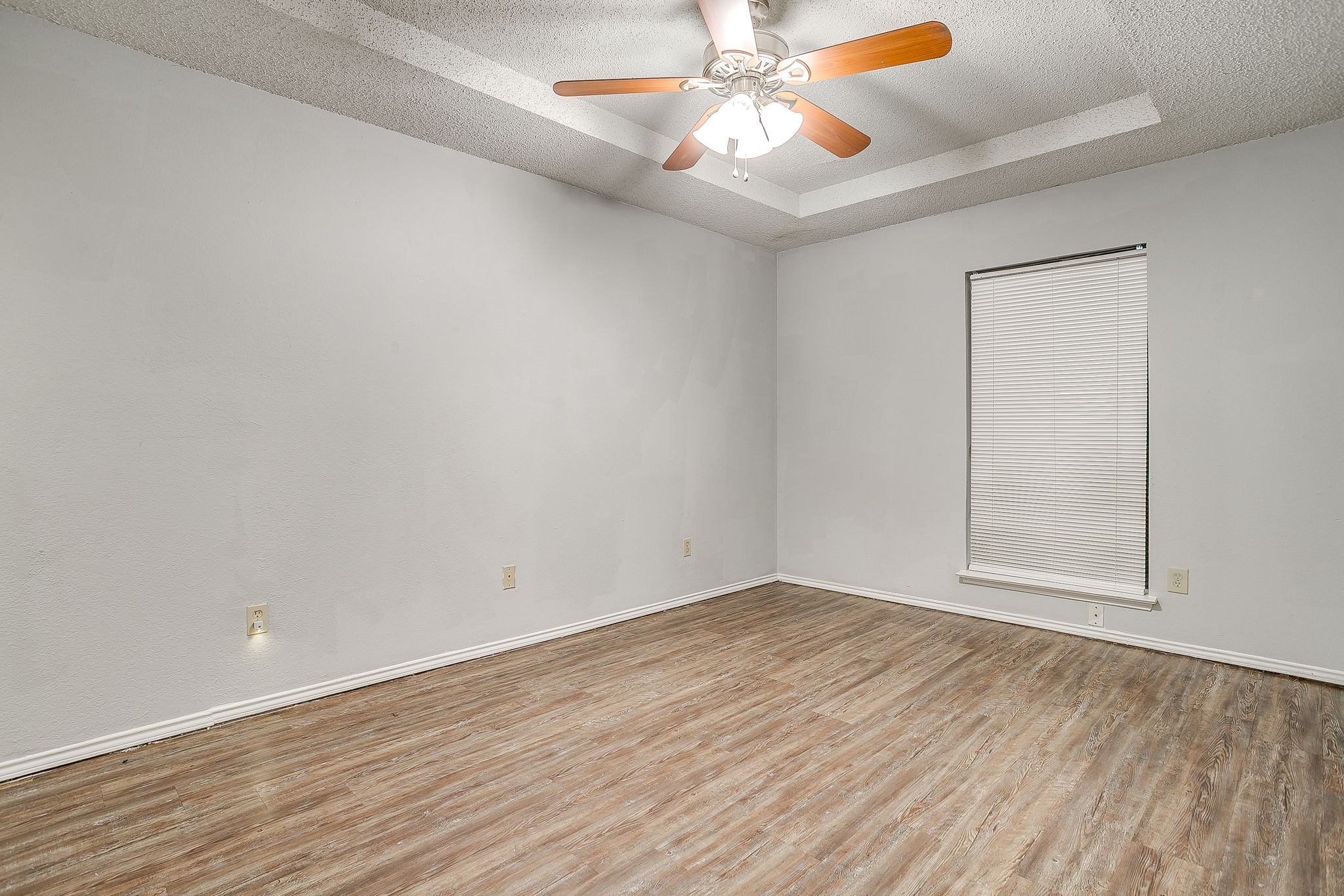 926 Irene Street Burleson TX 76028