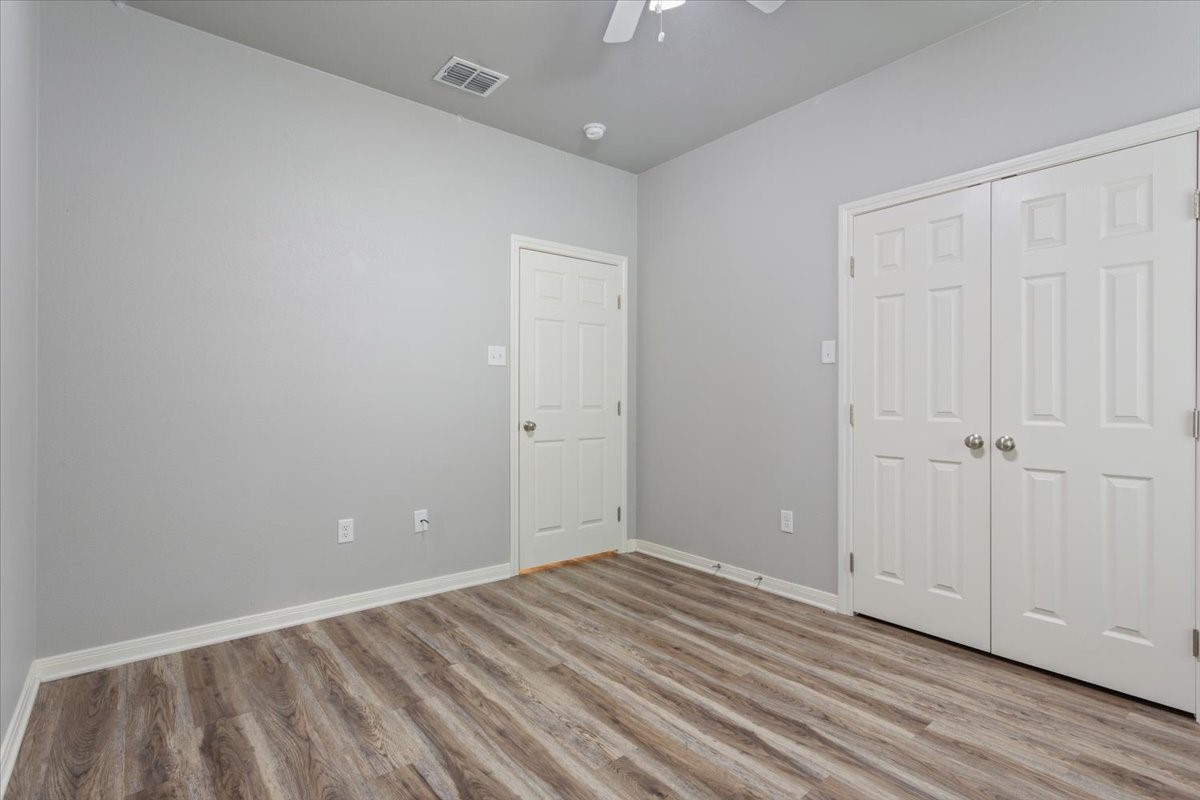716 S Main Street Mcgregor TX 76657