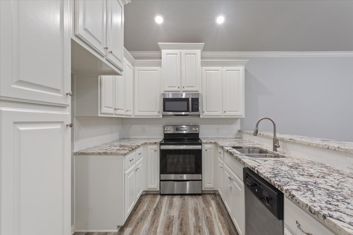 716 S Main Street Mcgregor TX 76657